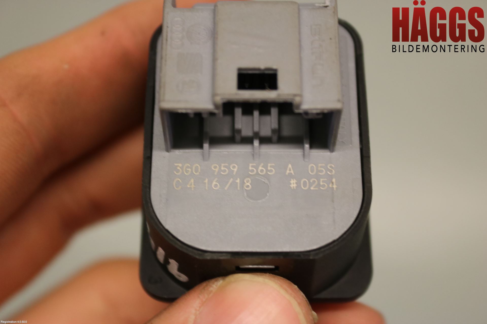 Volkswagen VW T-ROC 18- Strömställare Spegel