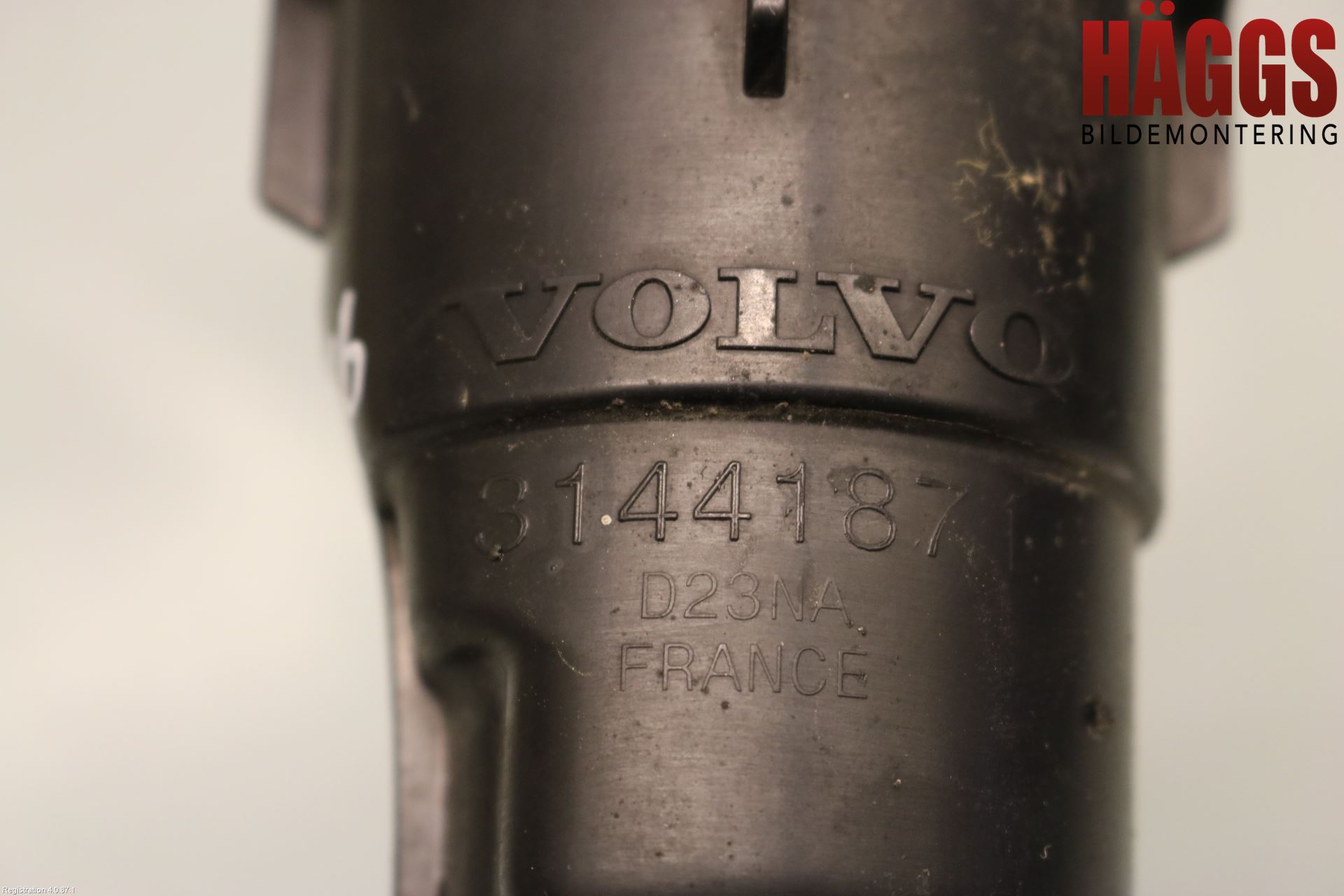 Volvo V90 17->> Resonatorrör