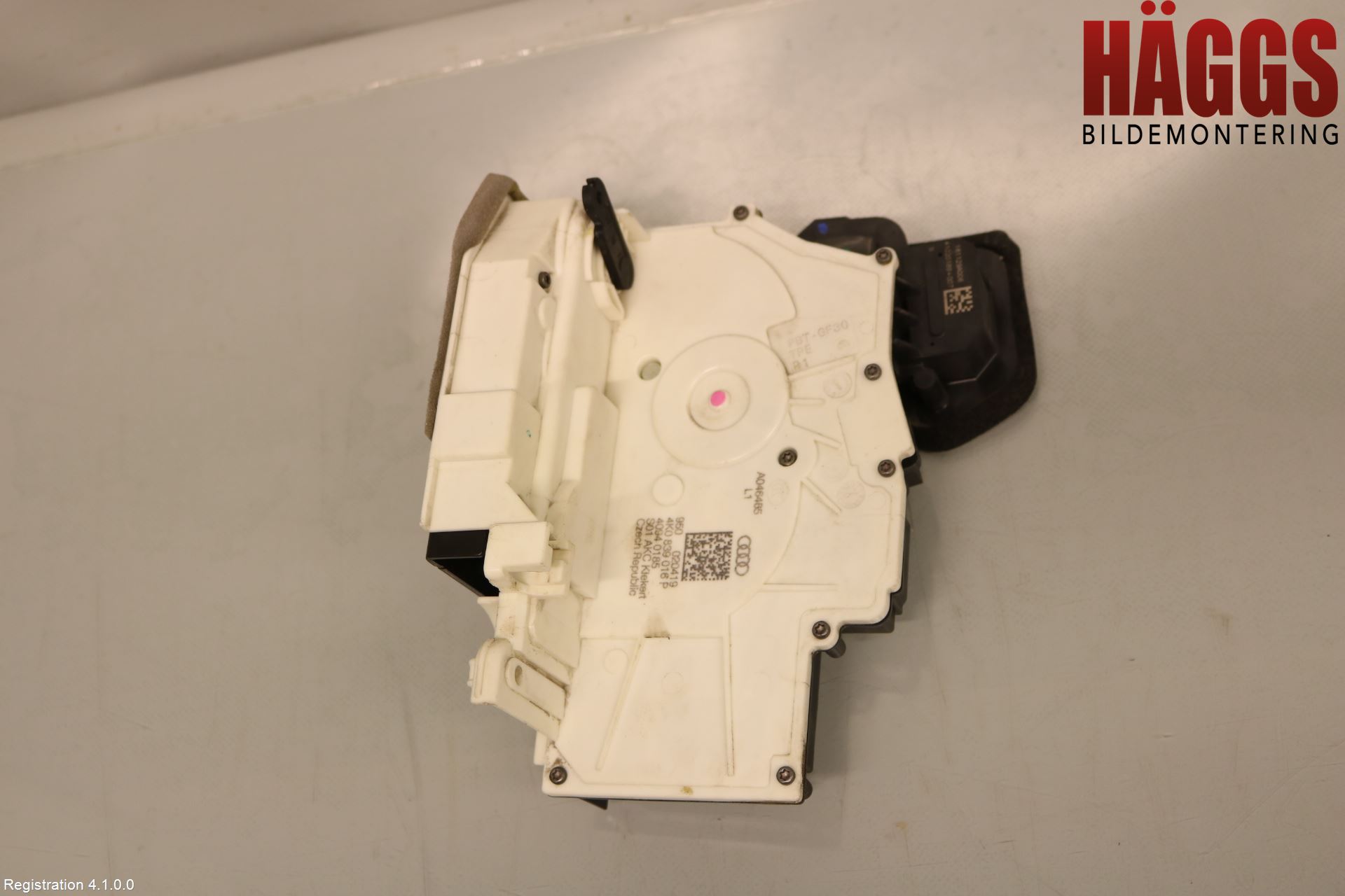 Audi A6 F2/C8 19- Låskista-Dörrlås