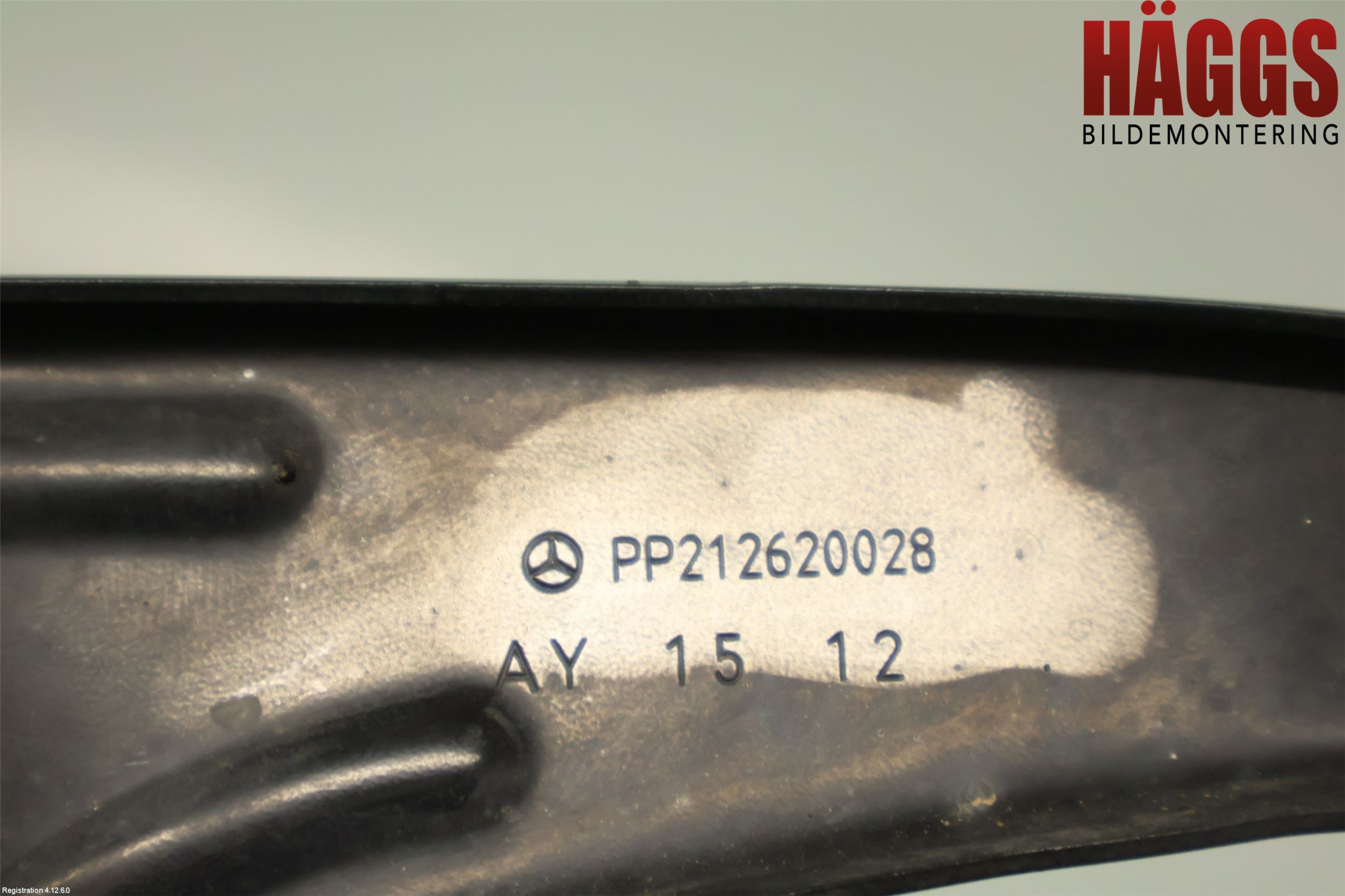 Mercedes-Benz MB E-KLASS (W212) 09-16 Frontplåt