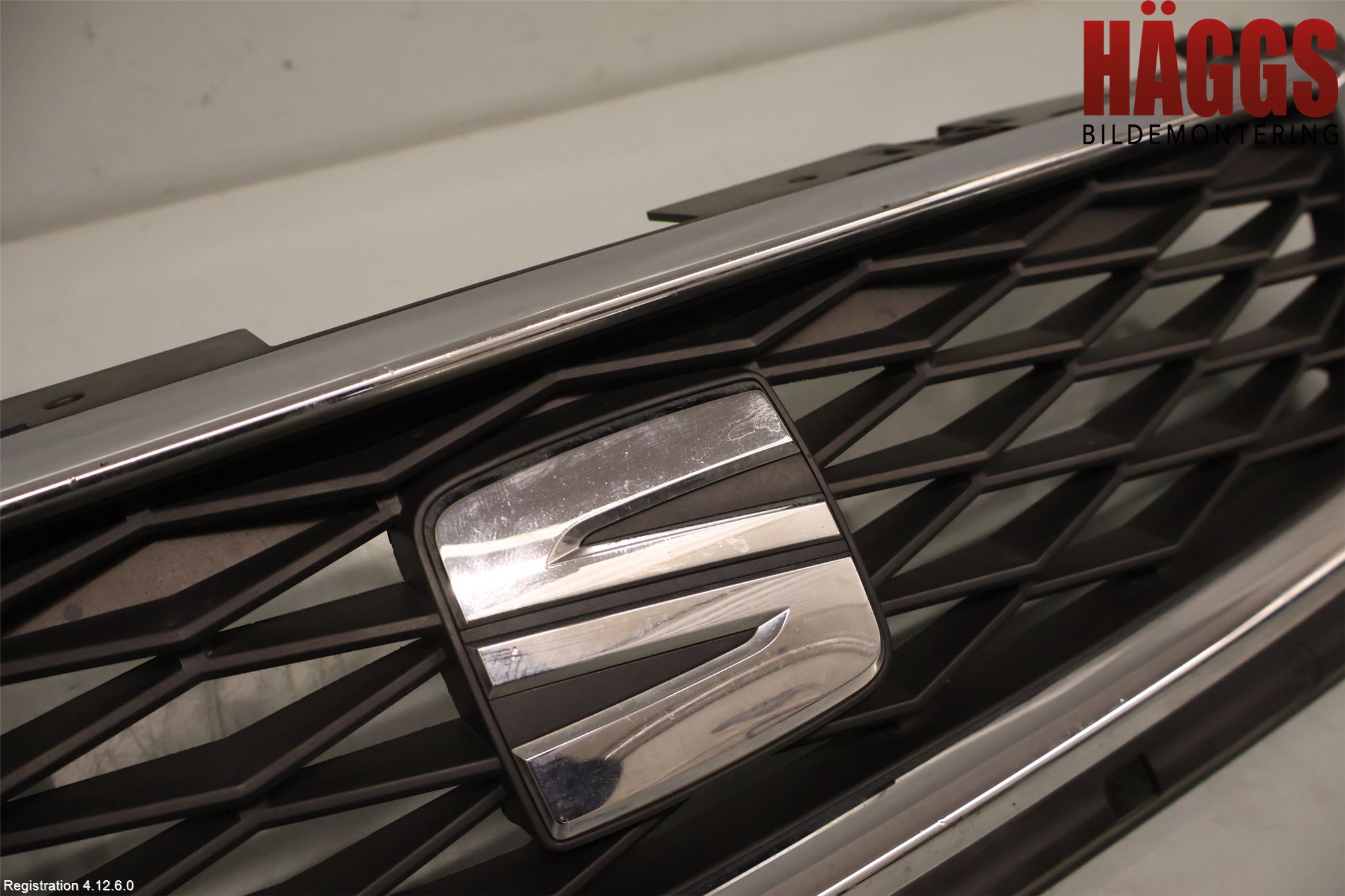 Seat LEON 13-20 Grill Komp