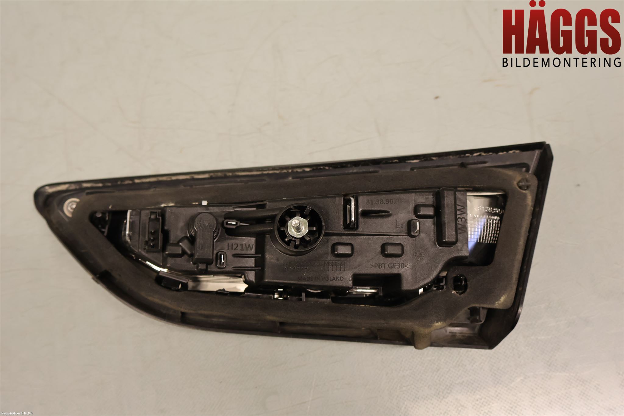 Opel ASTRA K 16-22 Bakljus Lucka Vä