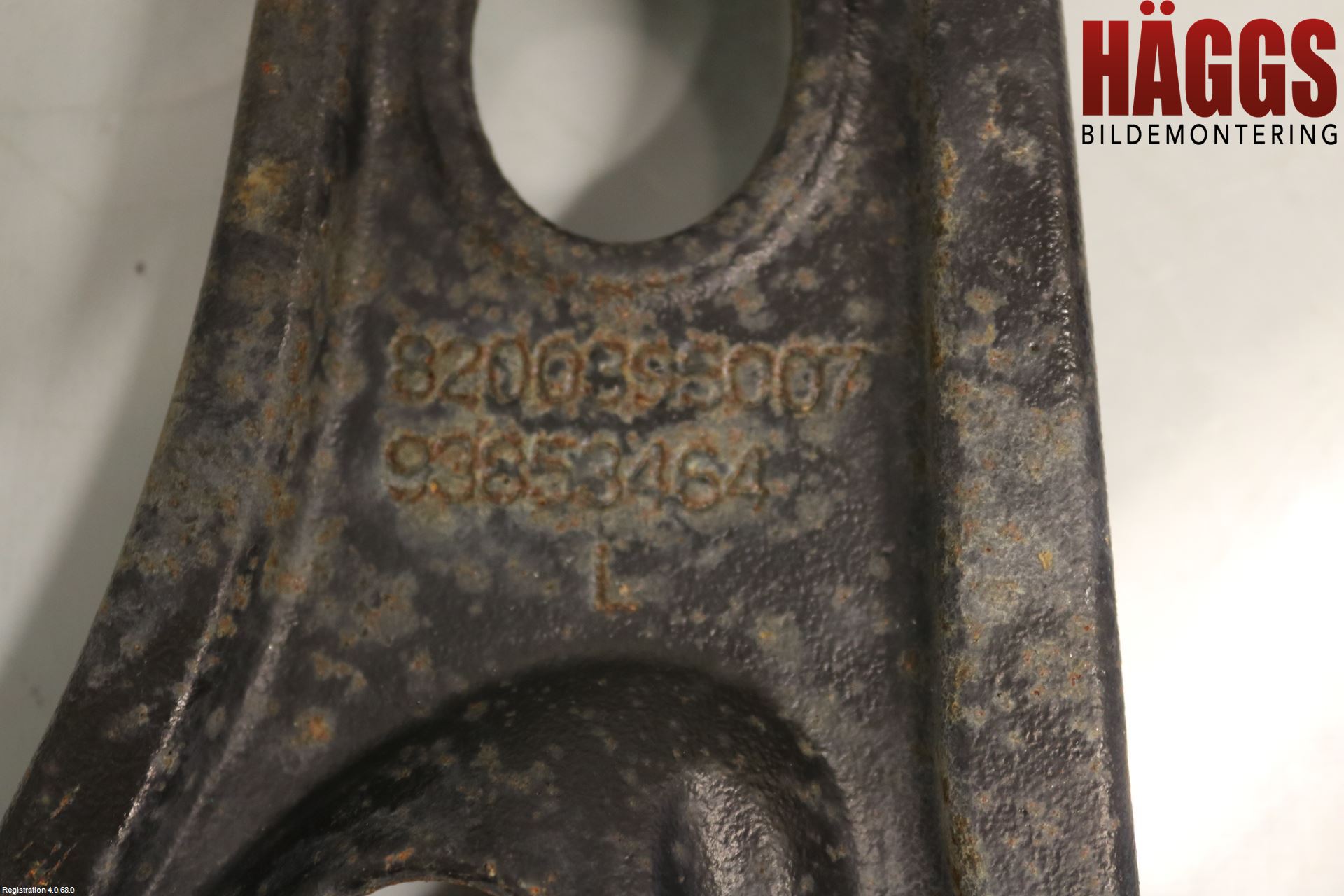 Opel VIVARO 01-14 Bärarm Fram Undre Vä