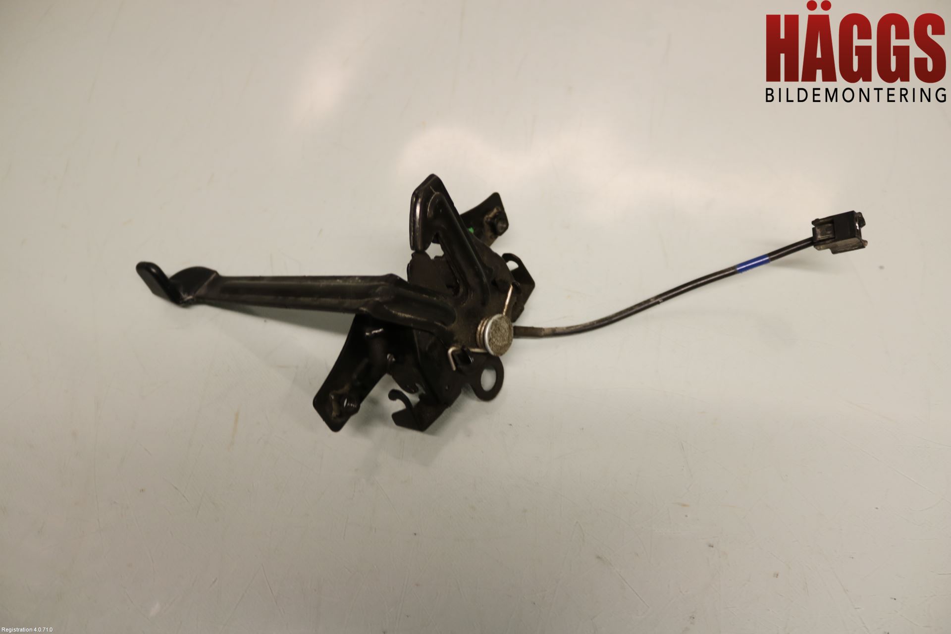 Nissan NOTE E12 14-20 Huvlås