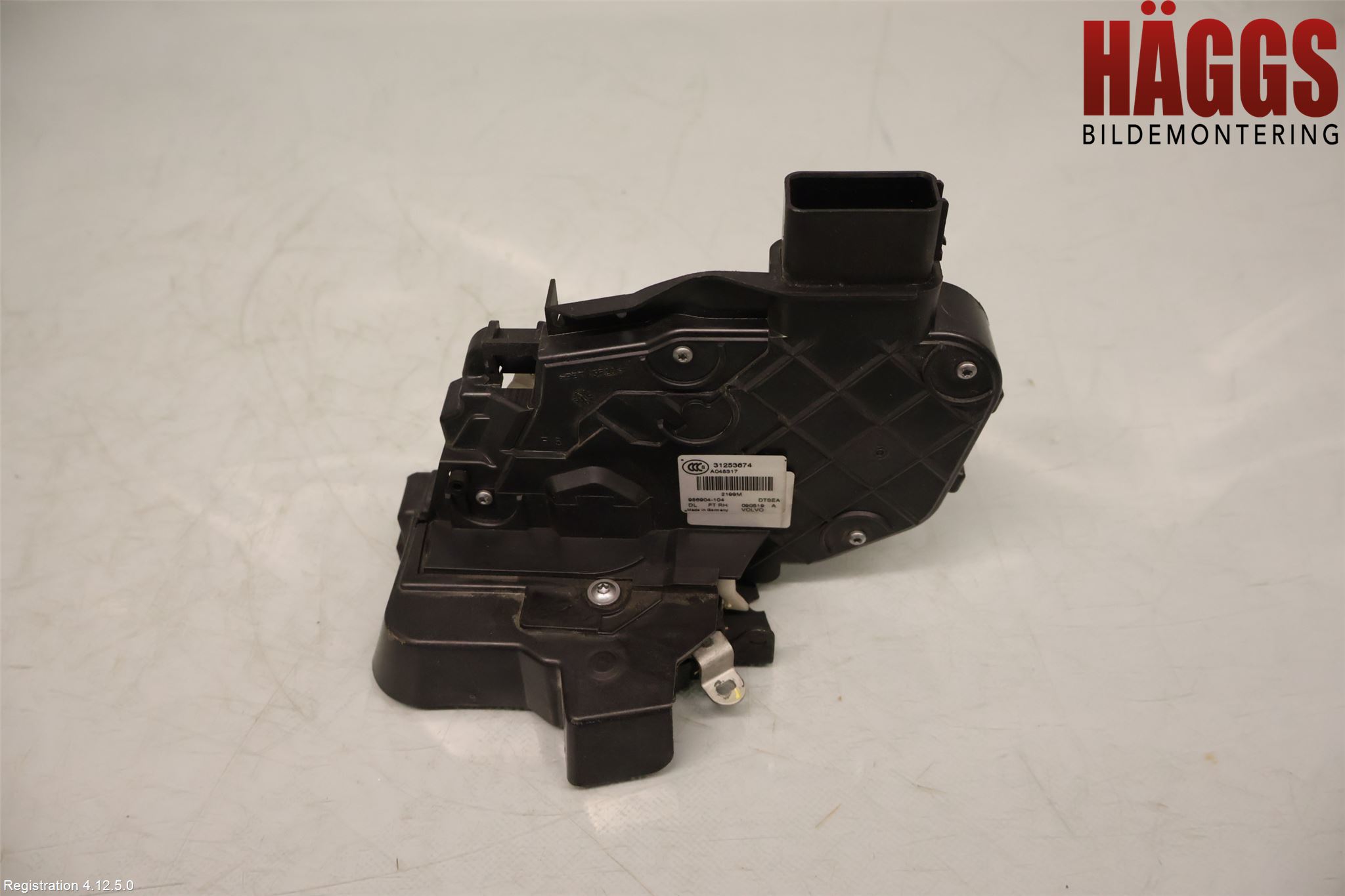 Volvo XC70 08-13 Låskista-Dörrlås