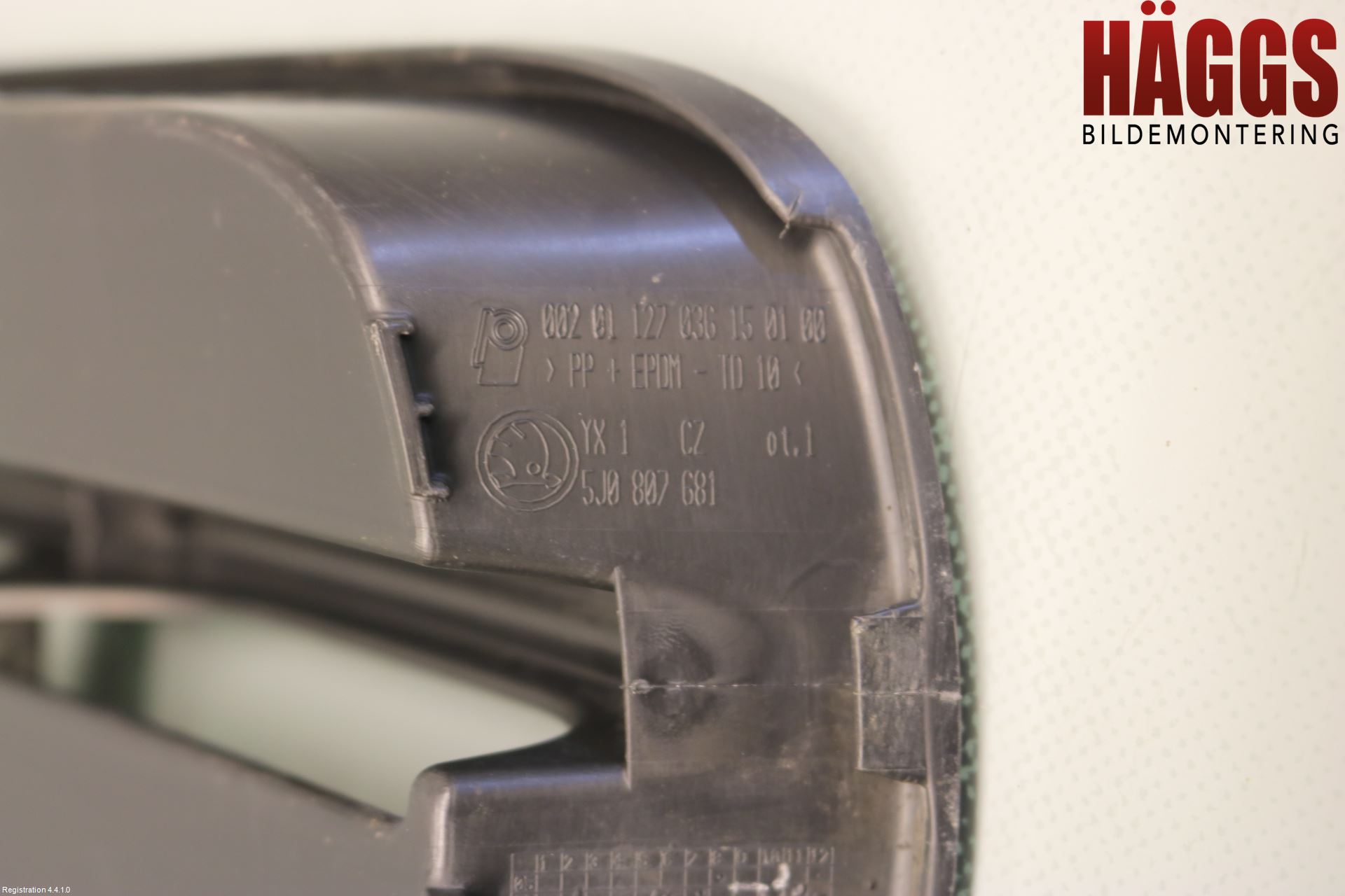 Skoda FABIA 07-14 Grilldel Vänster