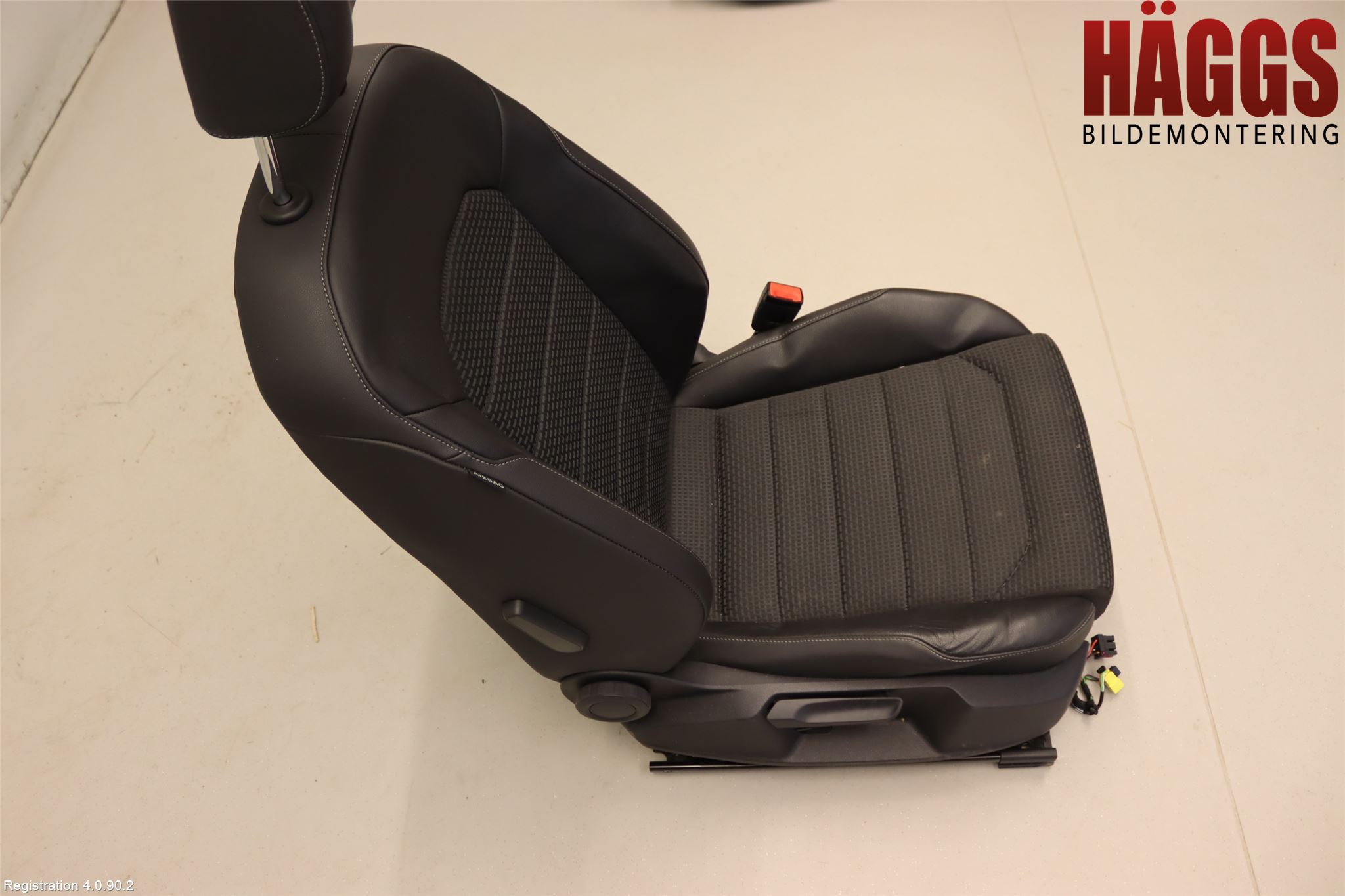 Volkswagen VW GOLF / E-GOLF VII 13-20 Inredning Stol Fram Hö