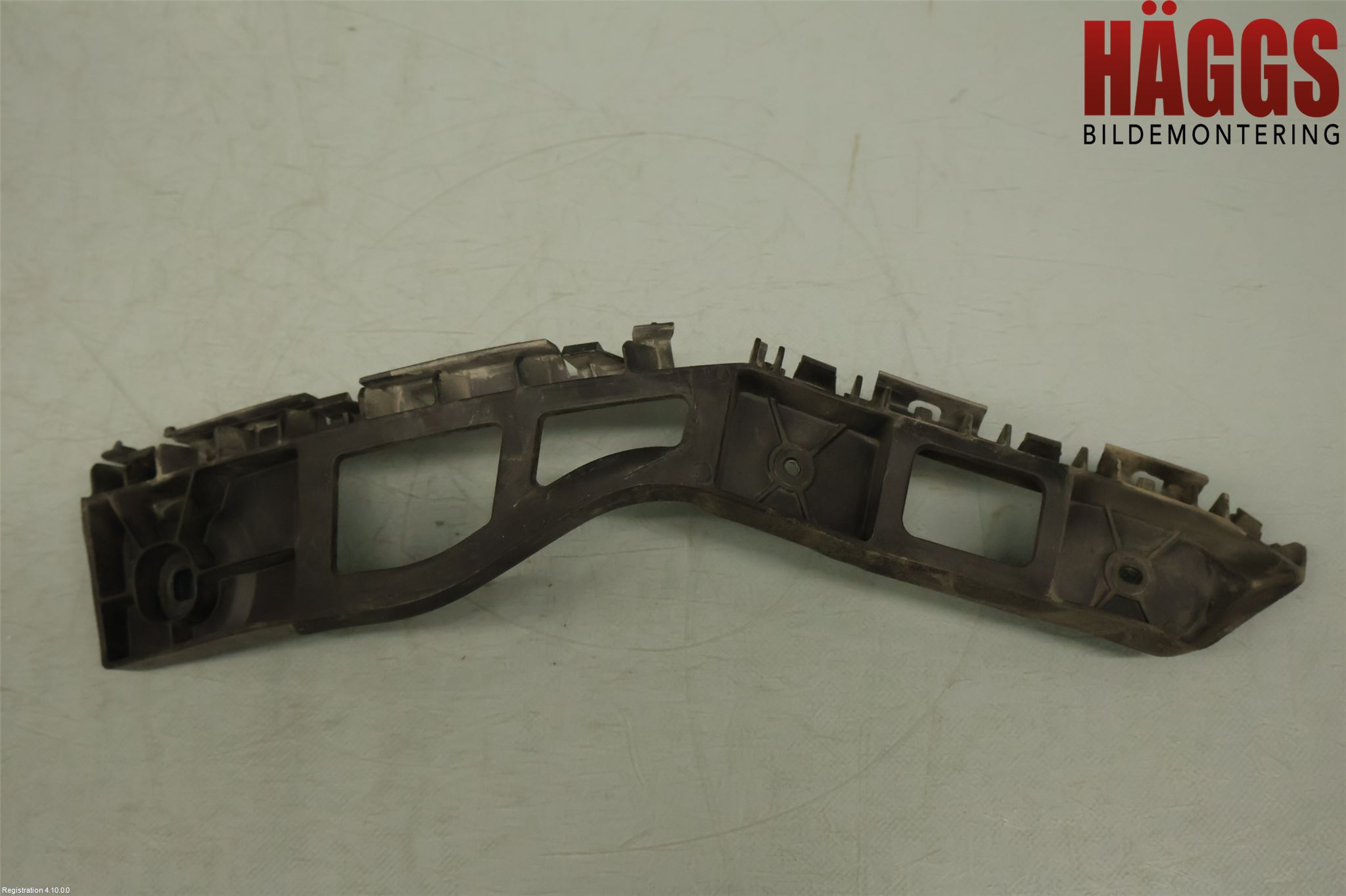 Volkswagen VW POLO 10-17 Stötfångarfäste Bak Hö
