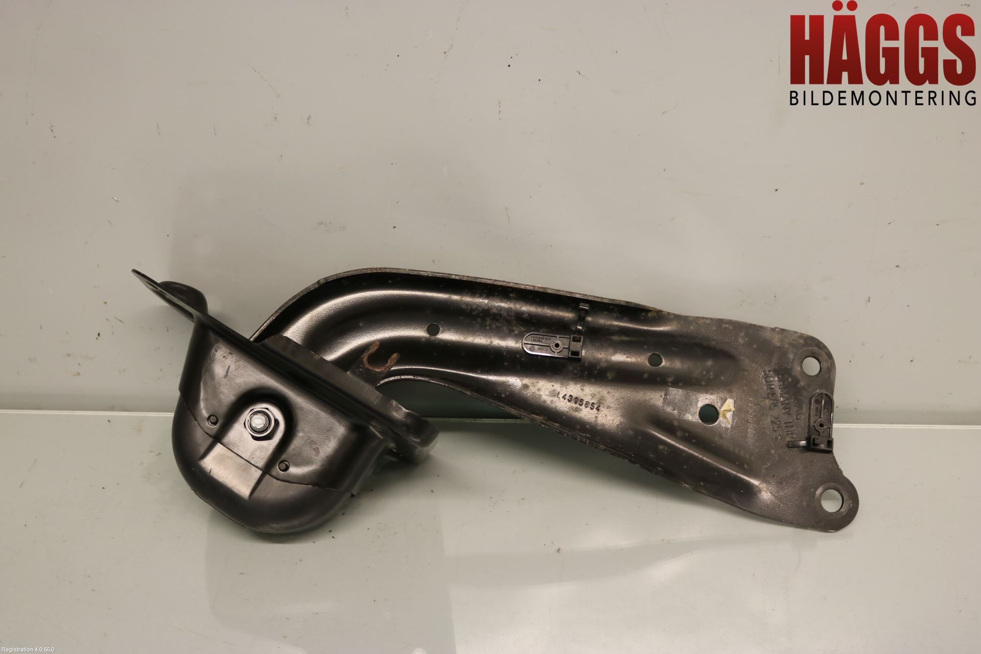 Volkswagen VW GOLF / E-GOLF VII 13-20 Bärarm Bak Vänster