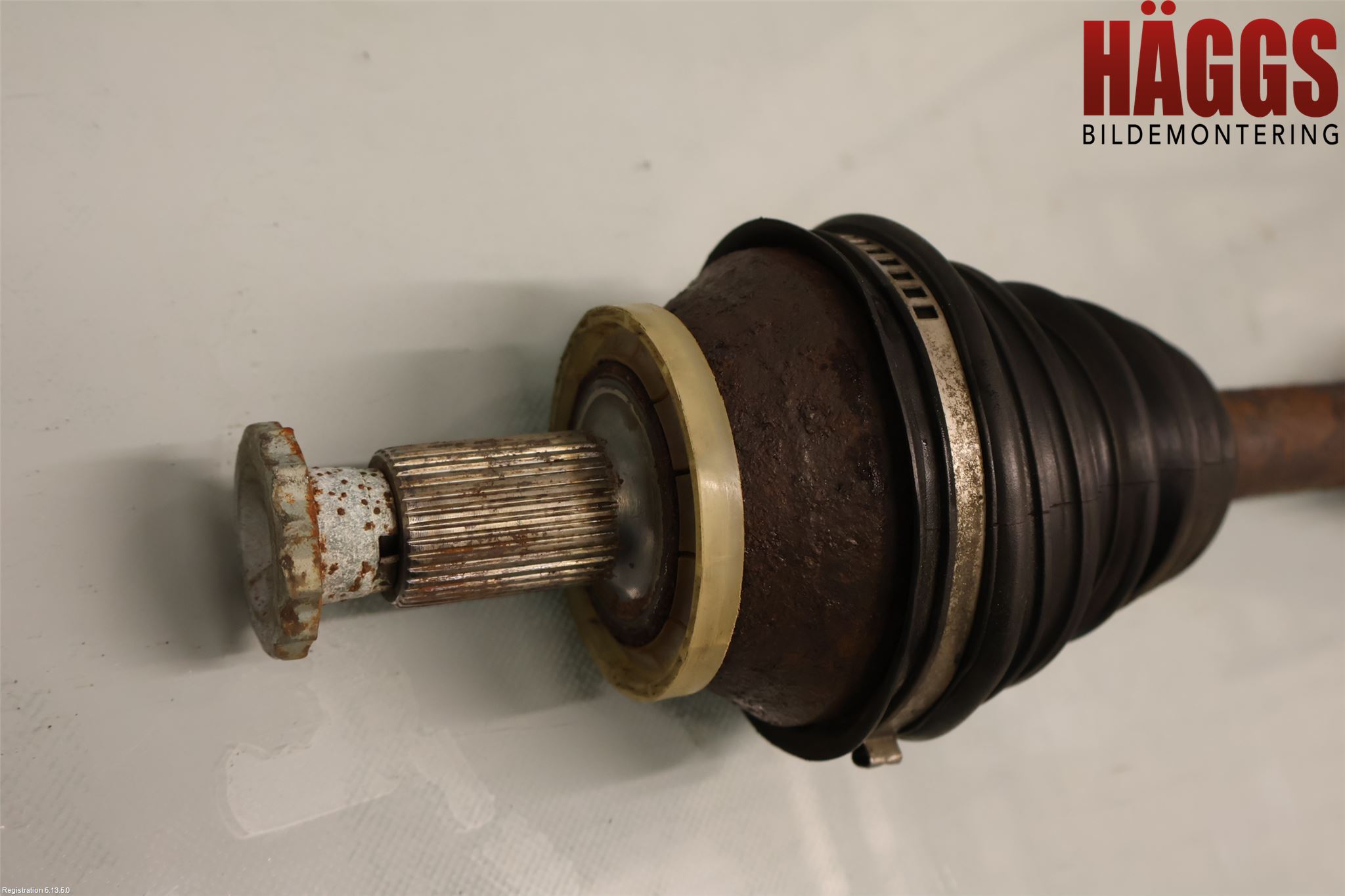 Skoda FABIA 99-07 Drivaxel Fram Vänster