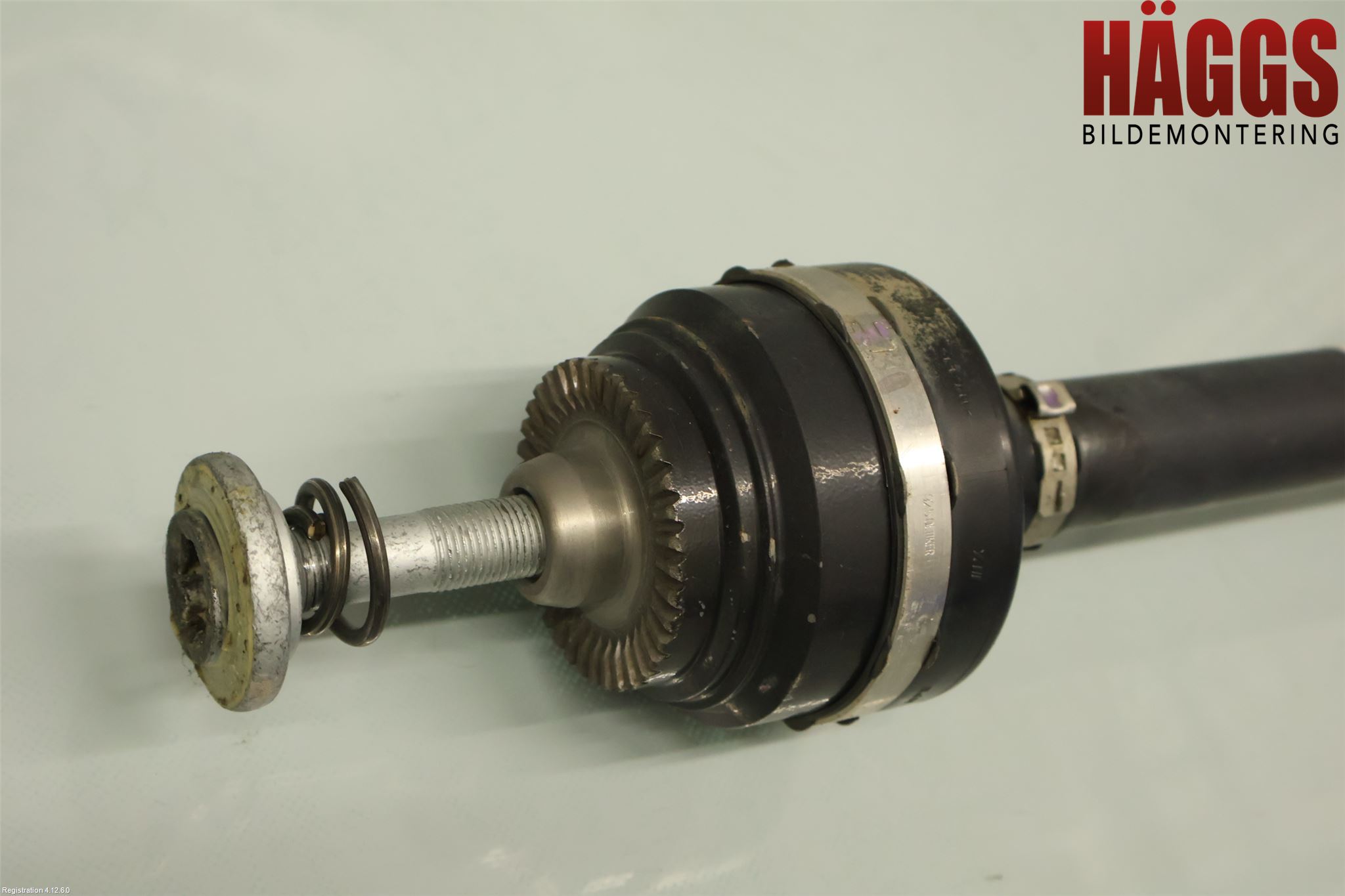 BMW X4 G02 18- Drivaxel Bak Höger