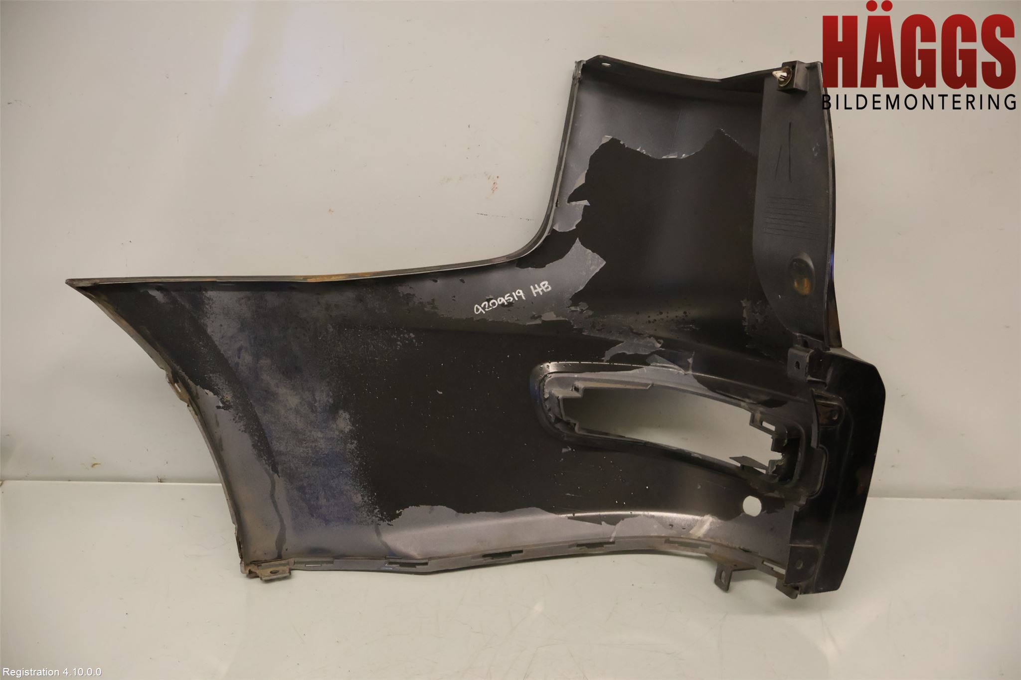 Mitsubishi OUTLANDER 07-12 Stötfångardel Bak Hö