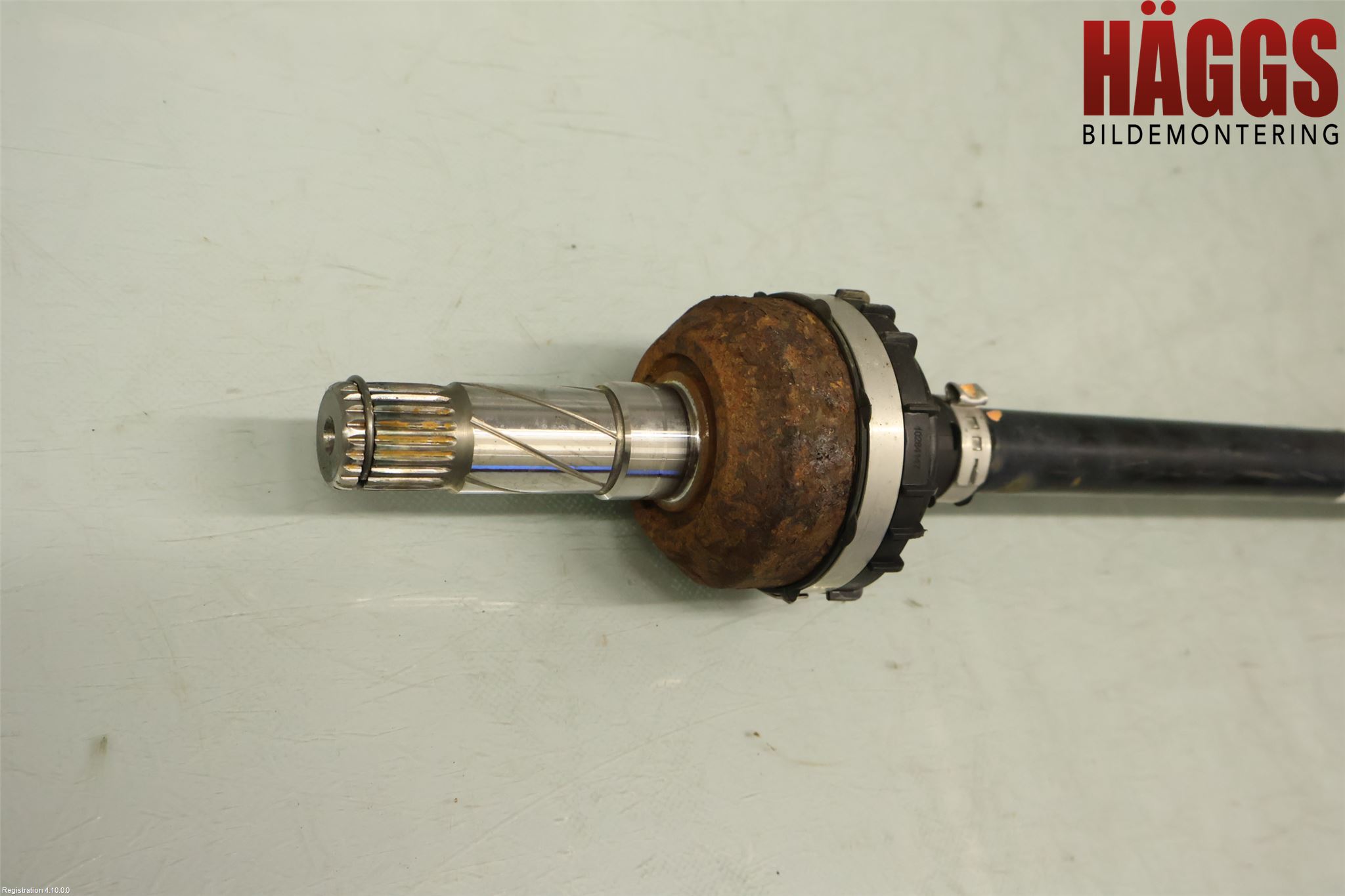 Volvo V60 19- Drivaxel Bak Höger