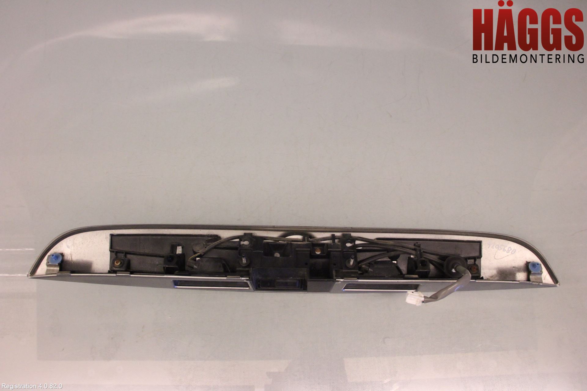 Nissan JUKE 10-14 Bakluckehandtag