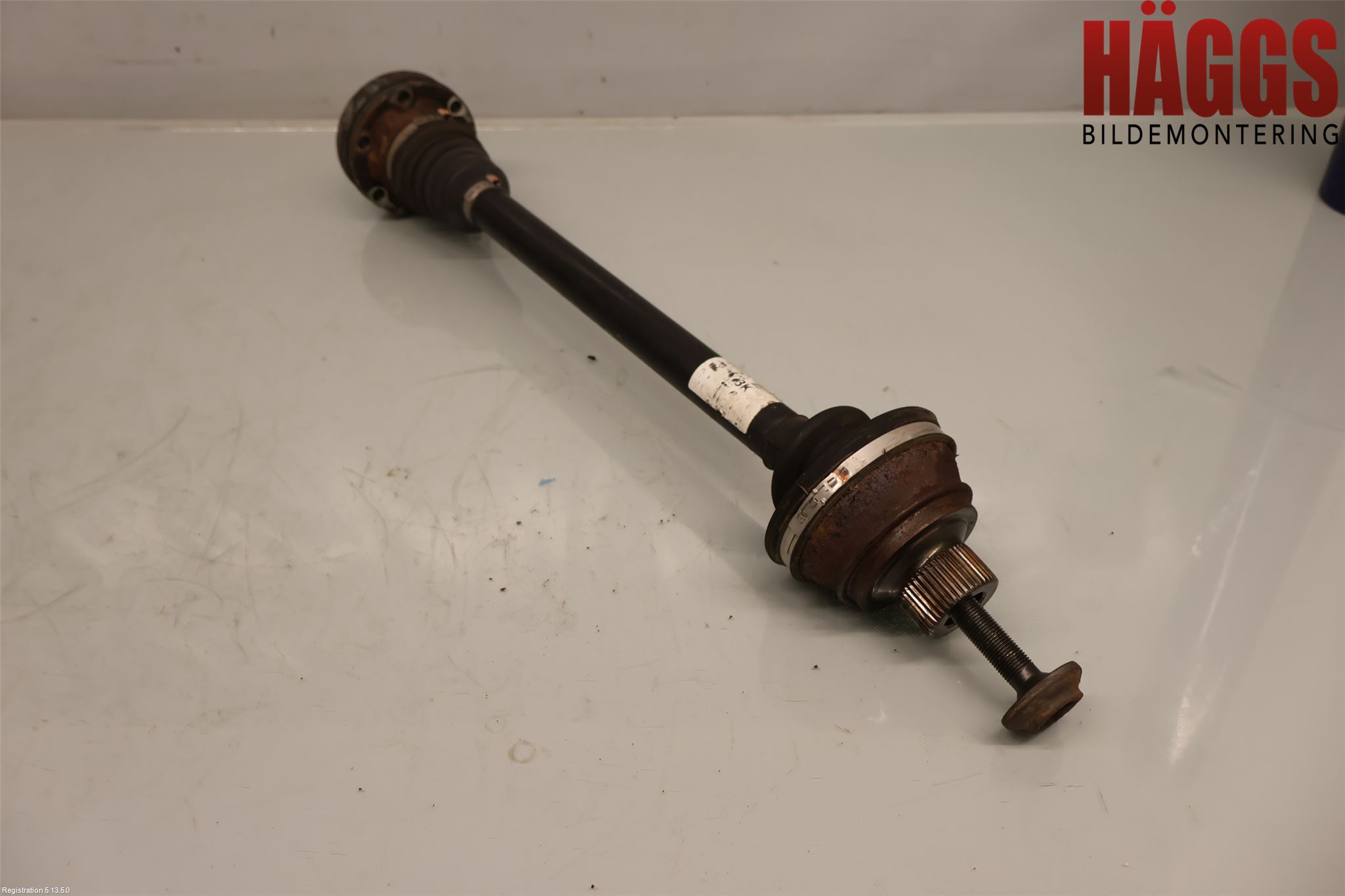 Audi A4/S4 08-11 Drivaxel Bak Höger