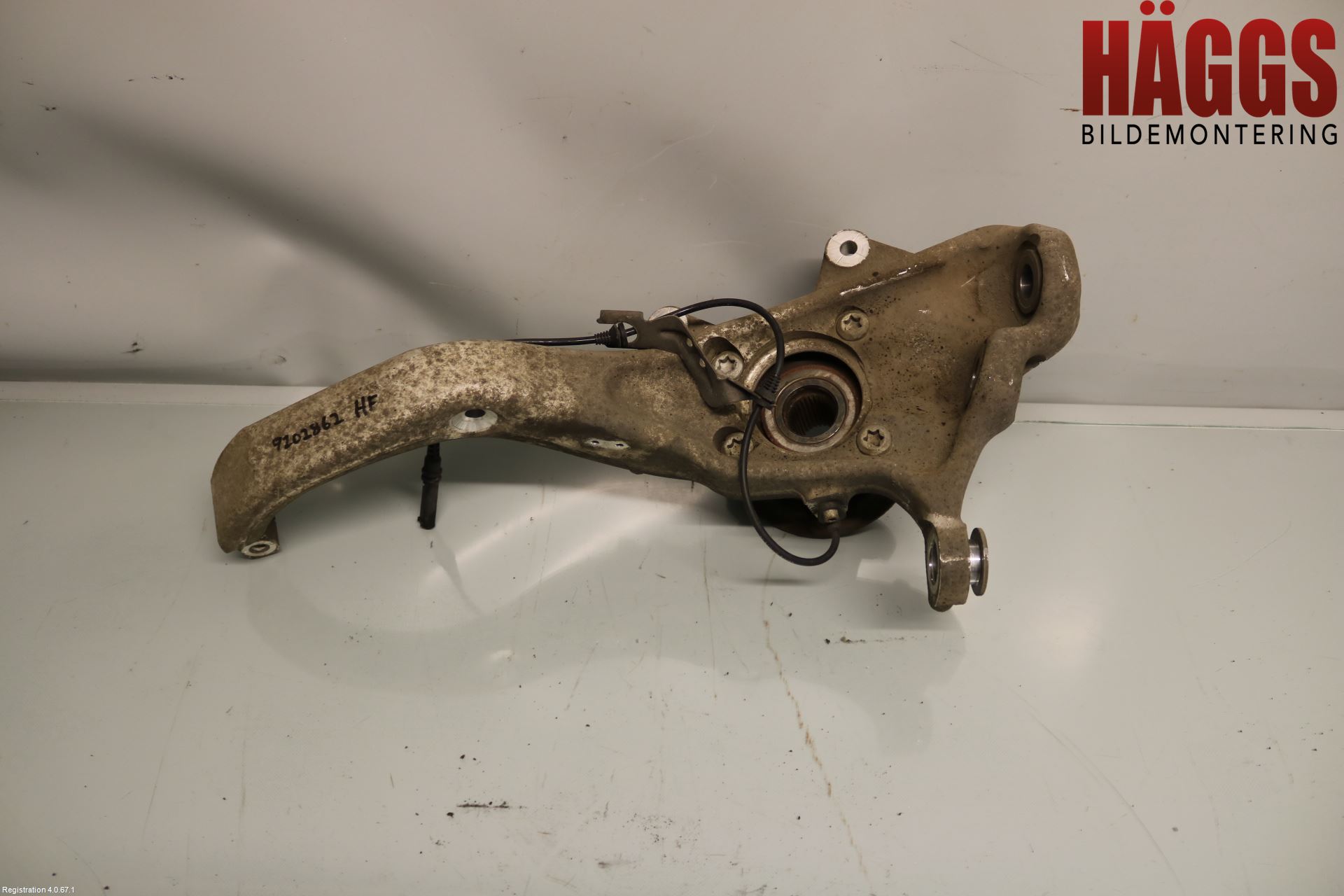 BMW X6 E71/E72   08-14 Styrspindel Lagerhus Hö