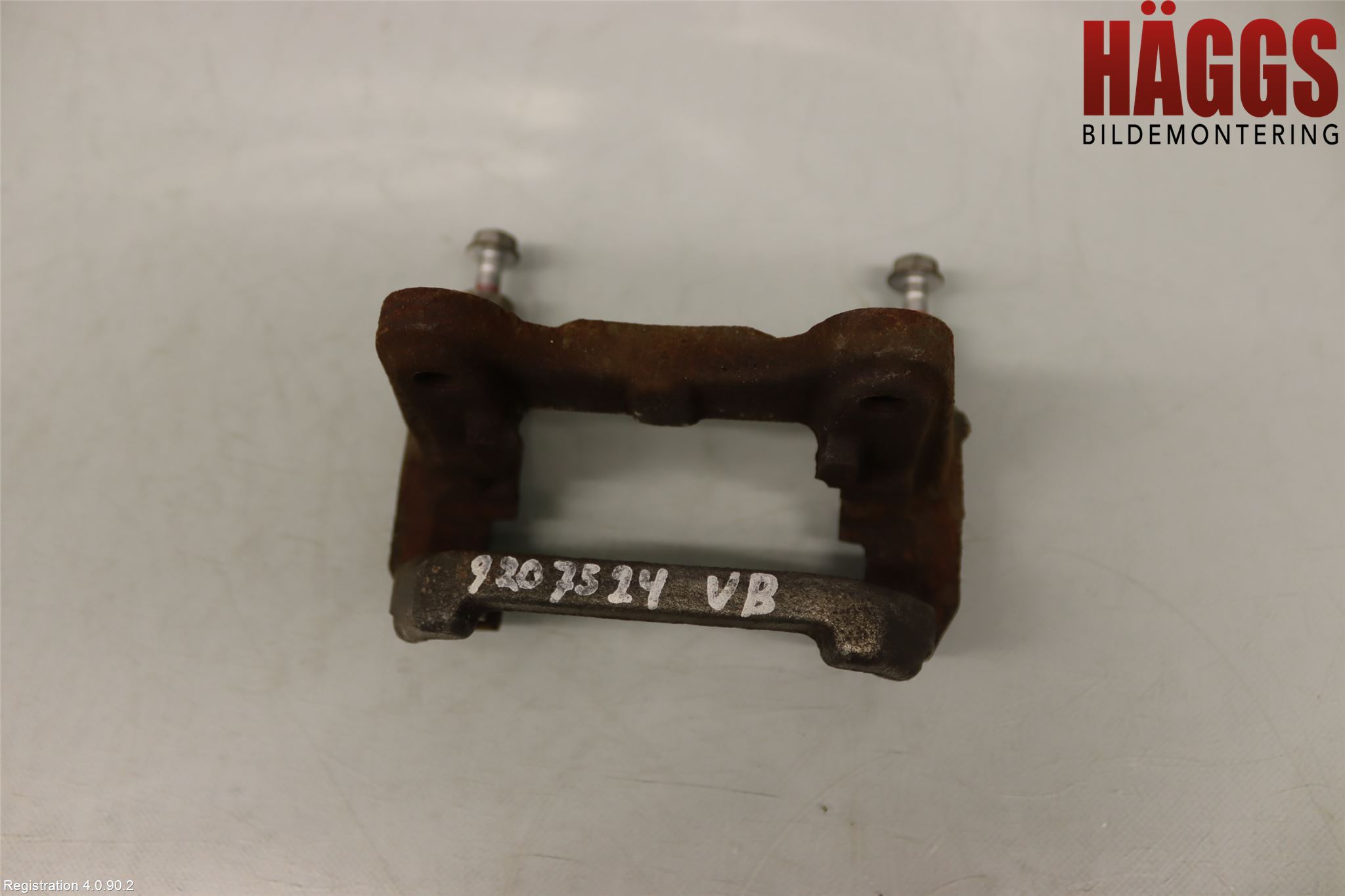 Toyota RAV4 19- Bromsokshållare