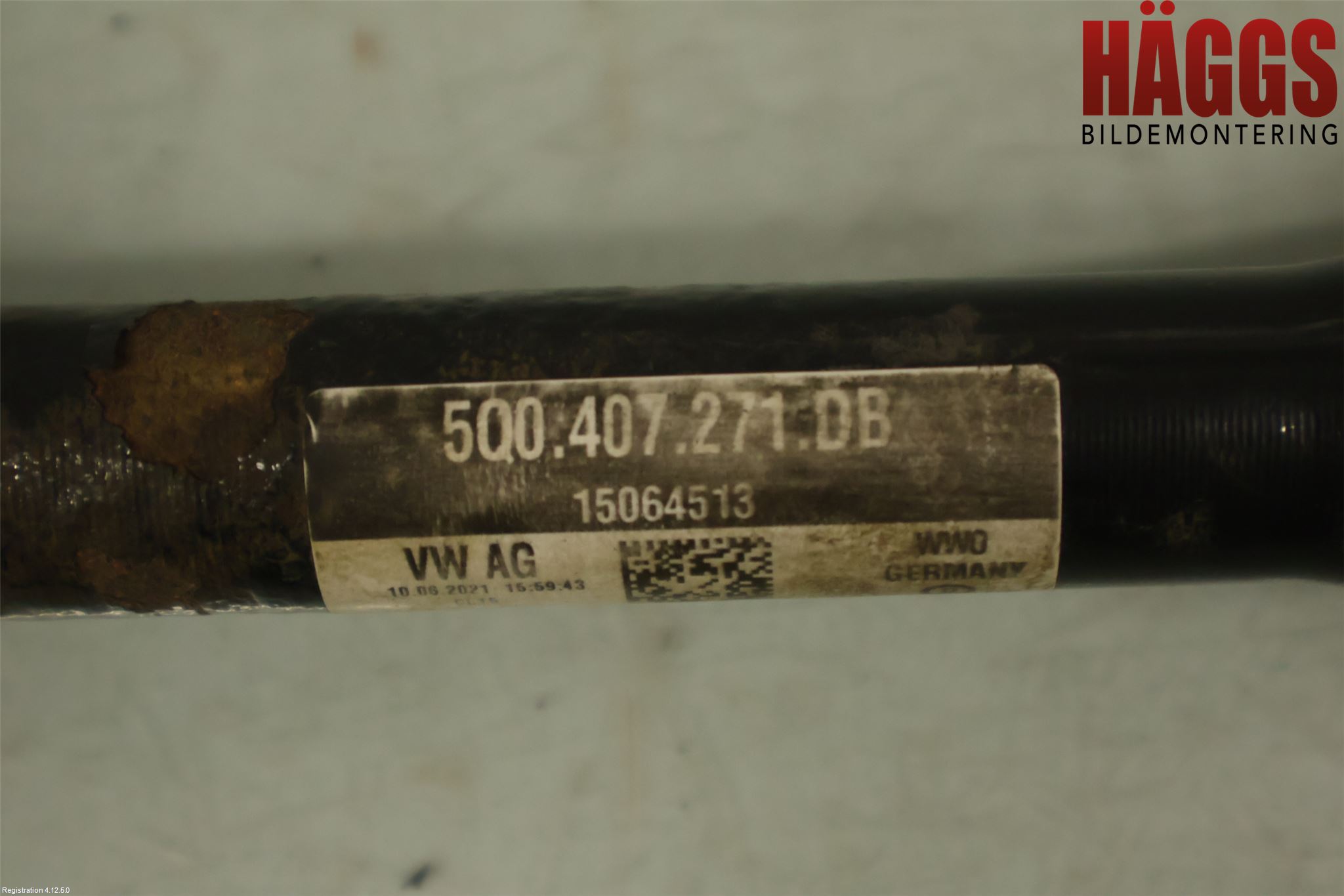 Volkswagen VW T-ROC 18- Drivaxel Fram Vänster