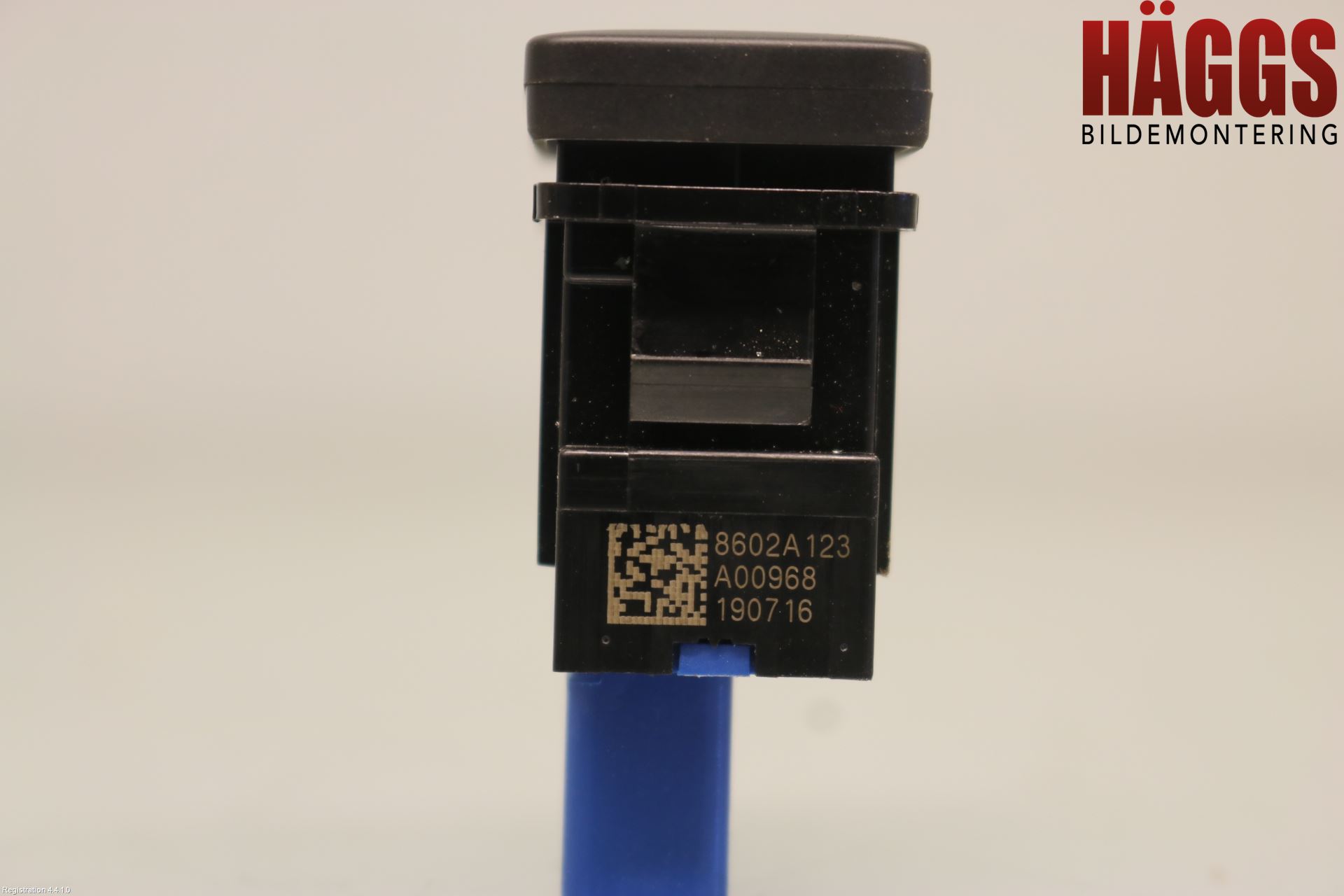 Mitsubishi OUTLANDER 13-21 Strömställare Antisladd