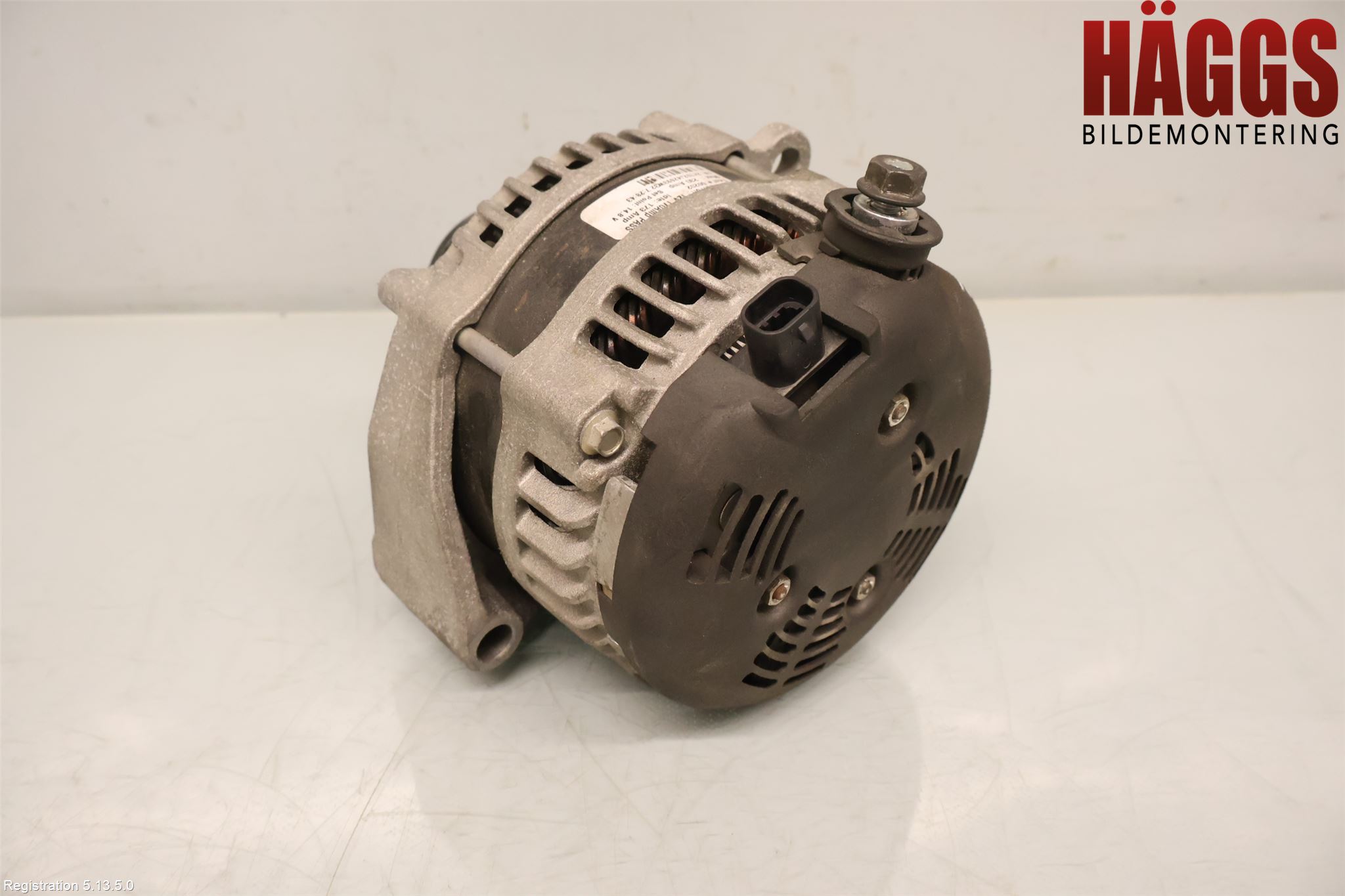 Cadillac ESCALADE Generator