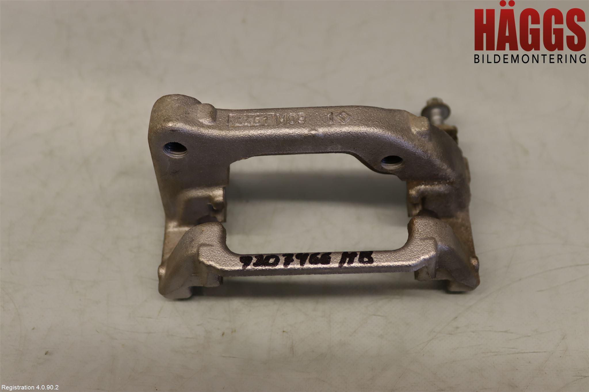 Citroen C5 X CROSSOVER 22- Bromsokshållare