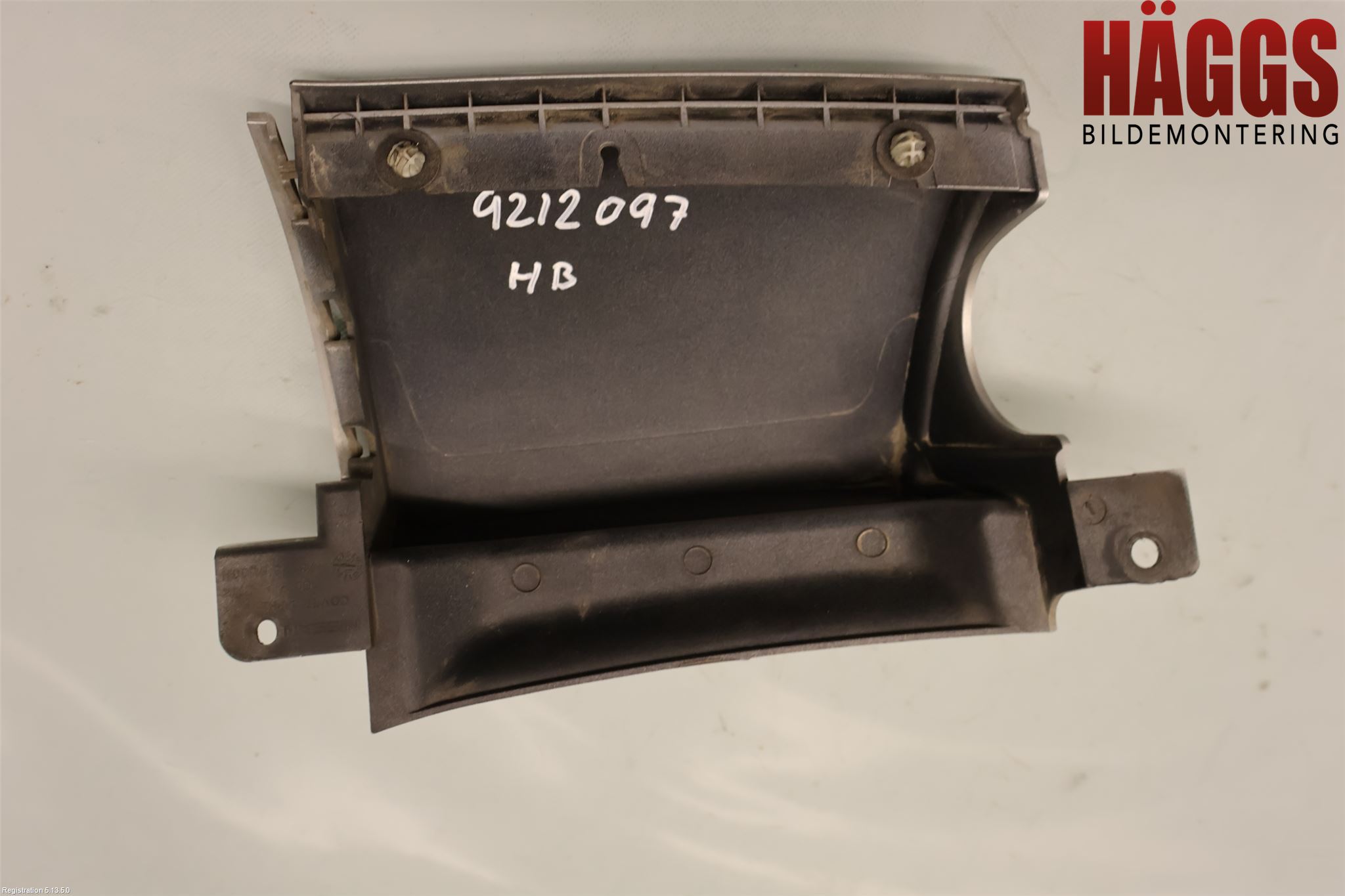 Nissan NOTE E11 06-14 Stötfångardel Bak Hö