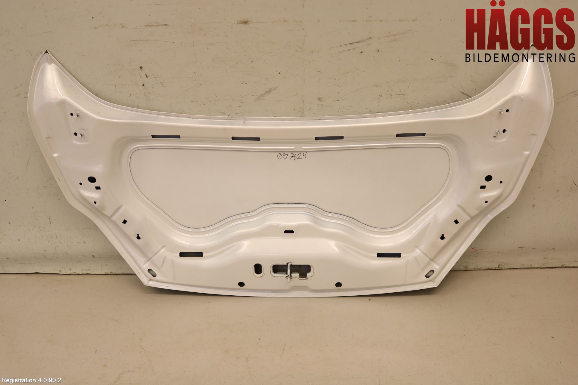 Ford KA 09-16 Huv Fram