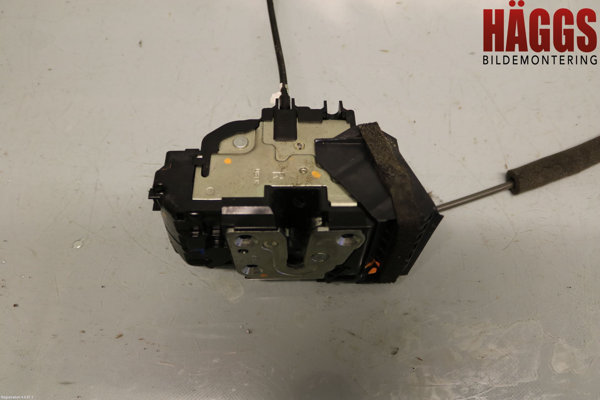 Nissan JUKE 10-14 Låskista-Dörrlås