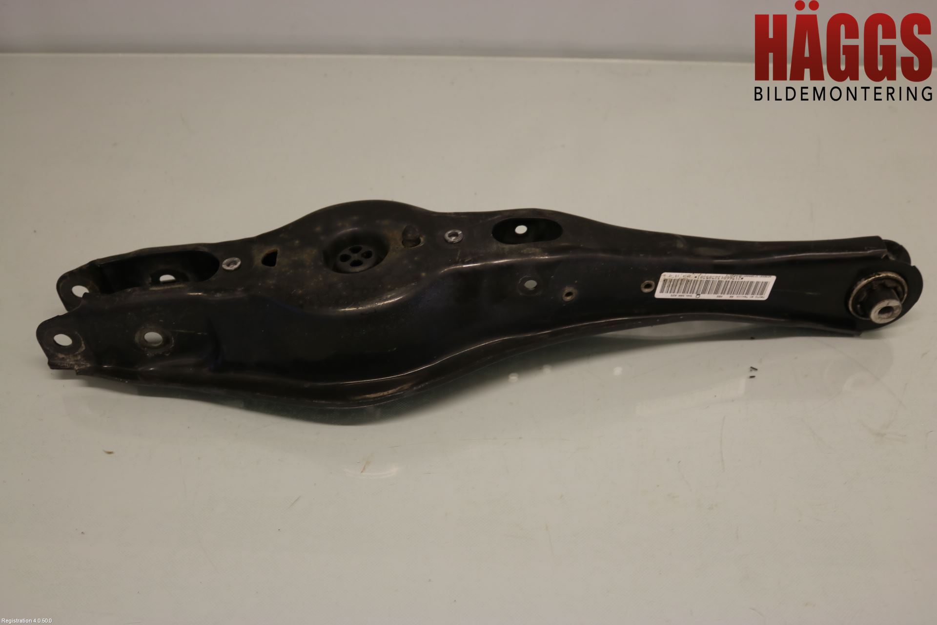 Volkswagen VW TIGUAN ALLSPACE 18- Bärarm Bak Höger