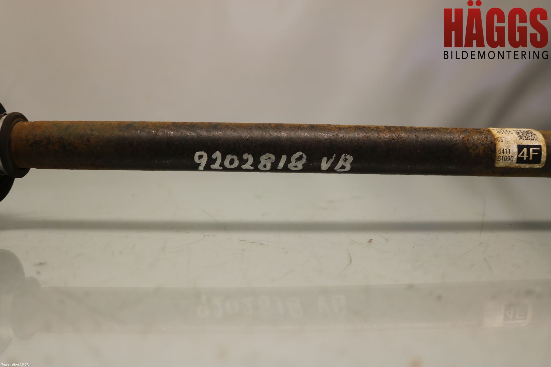 Toyota RAV4 13-18 Drivaxel Bak Vänster
