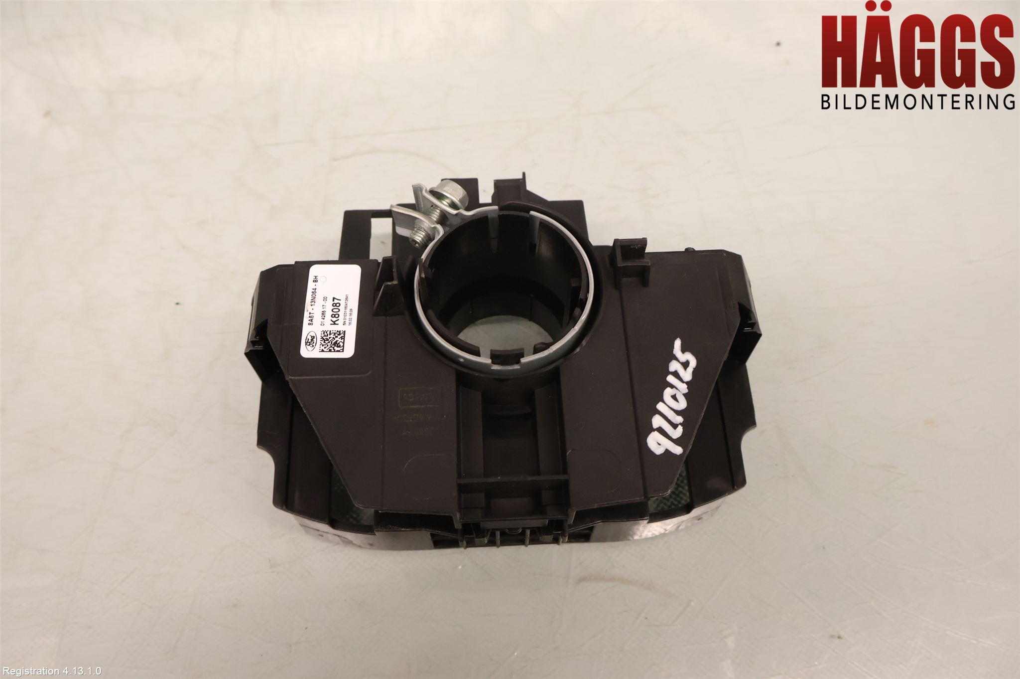 Ford FIESTA 13-17 Spak Konsoll-Fäste