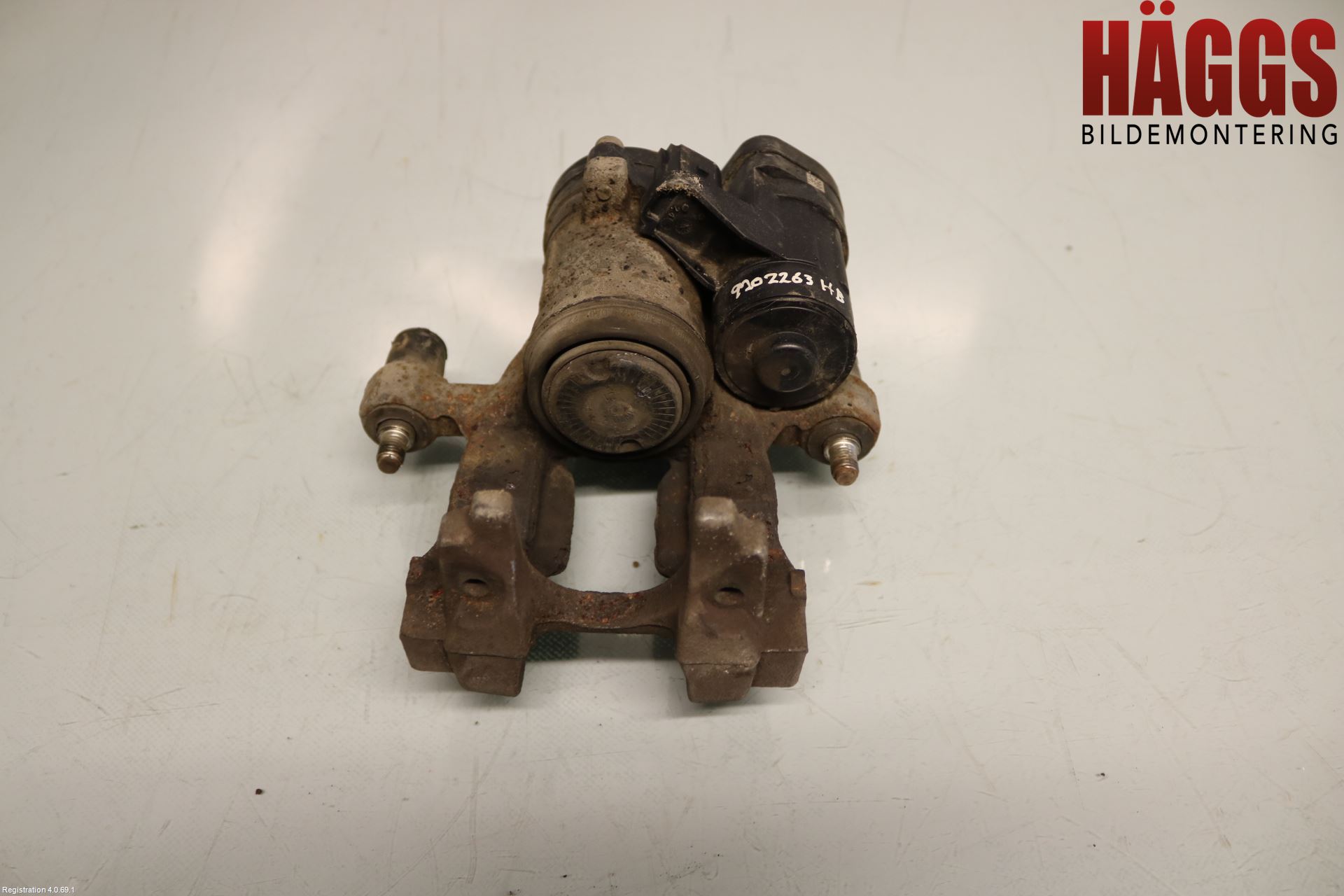 Volkswagen VW PASSAT 15-19 Bromsok Bak Höger