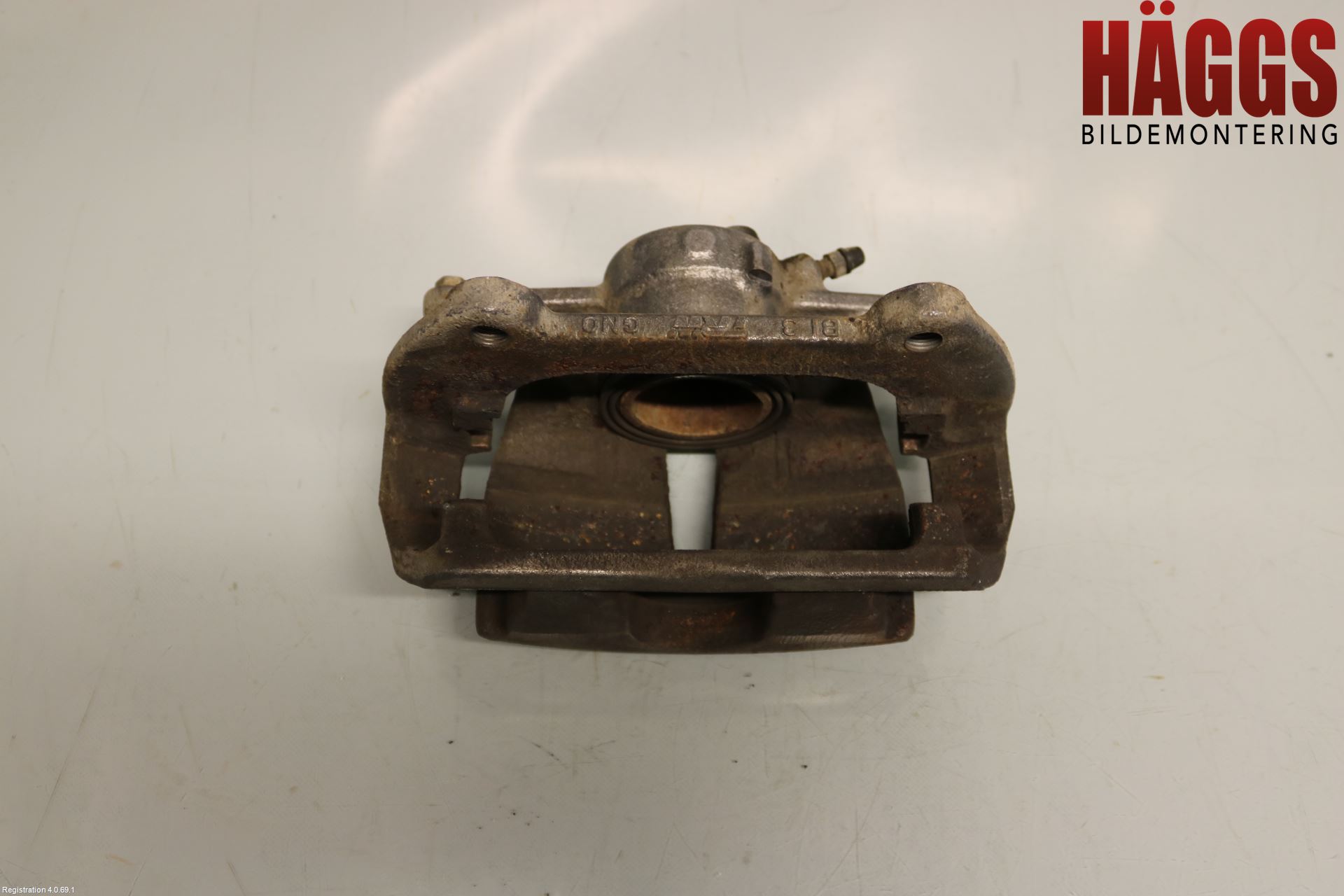 Volkswagen VW PASSAT 15-19 Bromsok Fram Höger
