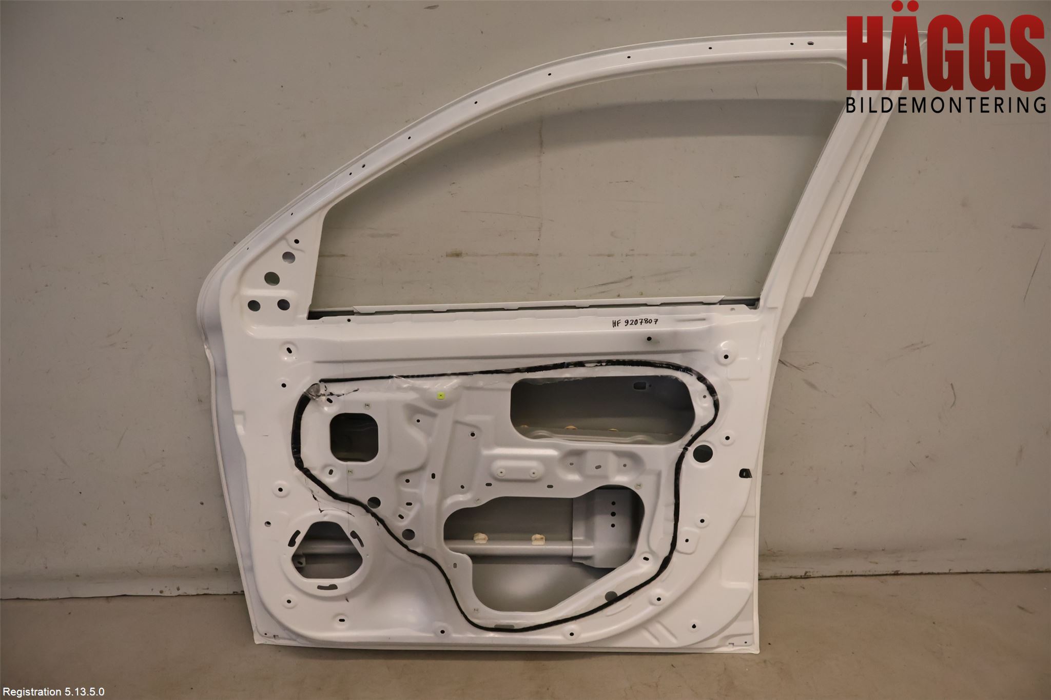 Mitsubishi OUTLANDER 13-21 Dörr Fram Höger