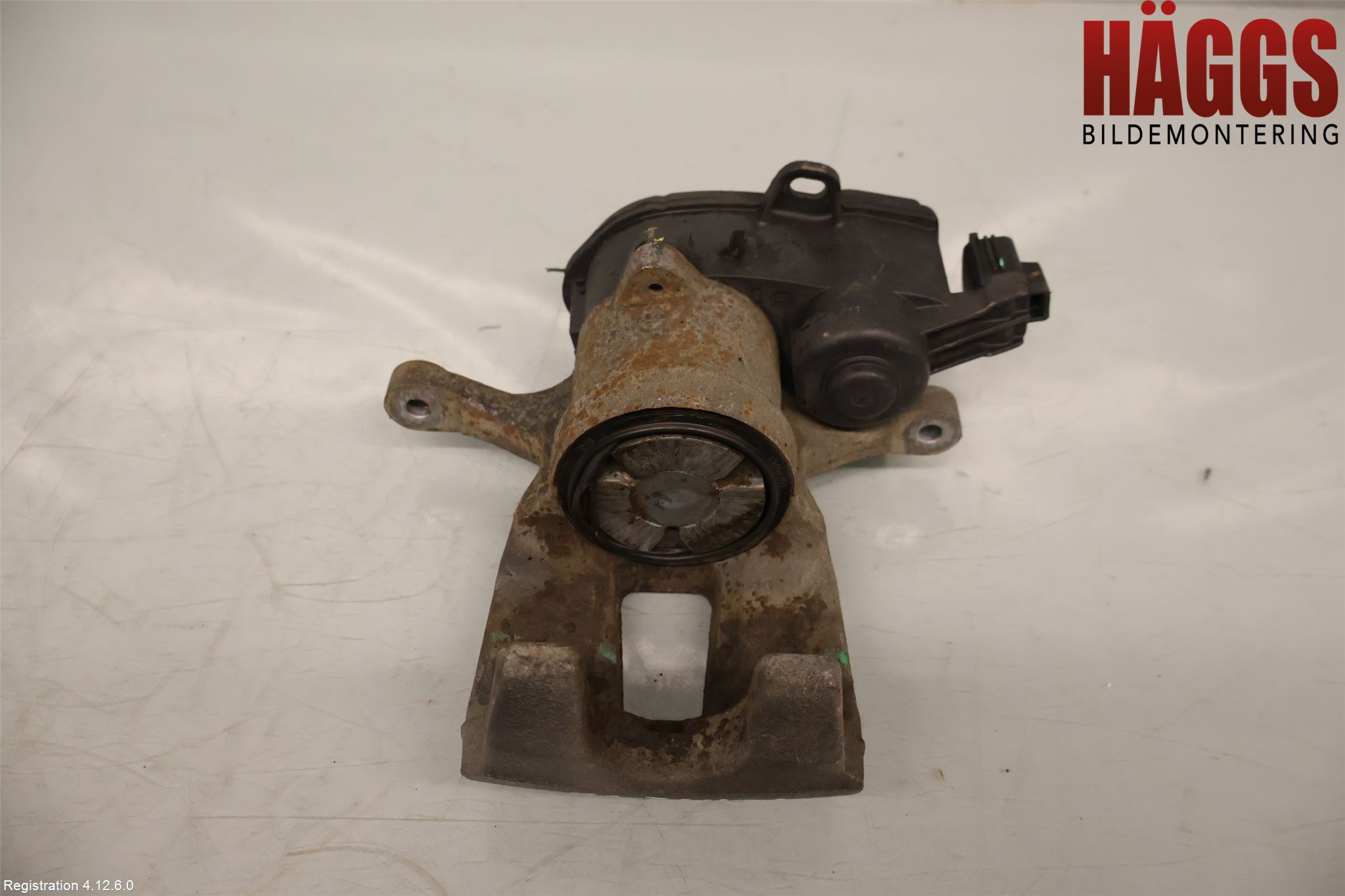 Dodge PICK UP RAM 81- Bromsok Bak Vänster