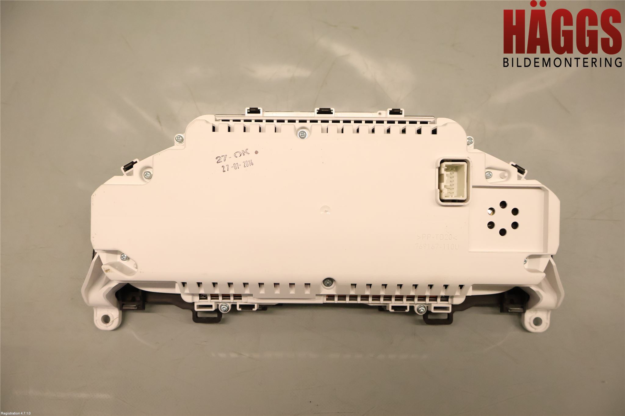 Volvo XC70 14-16 Instrument Komb