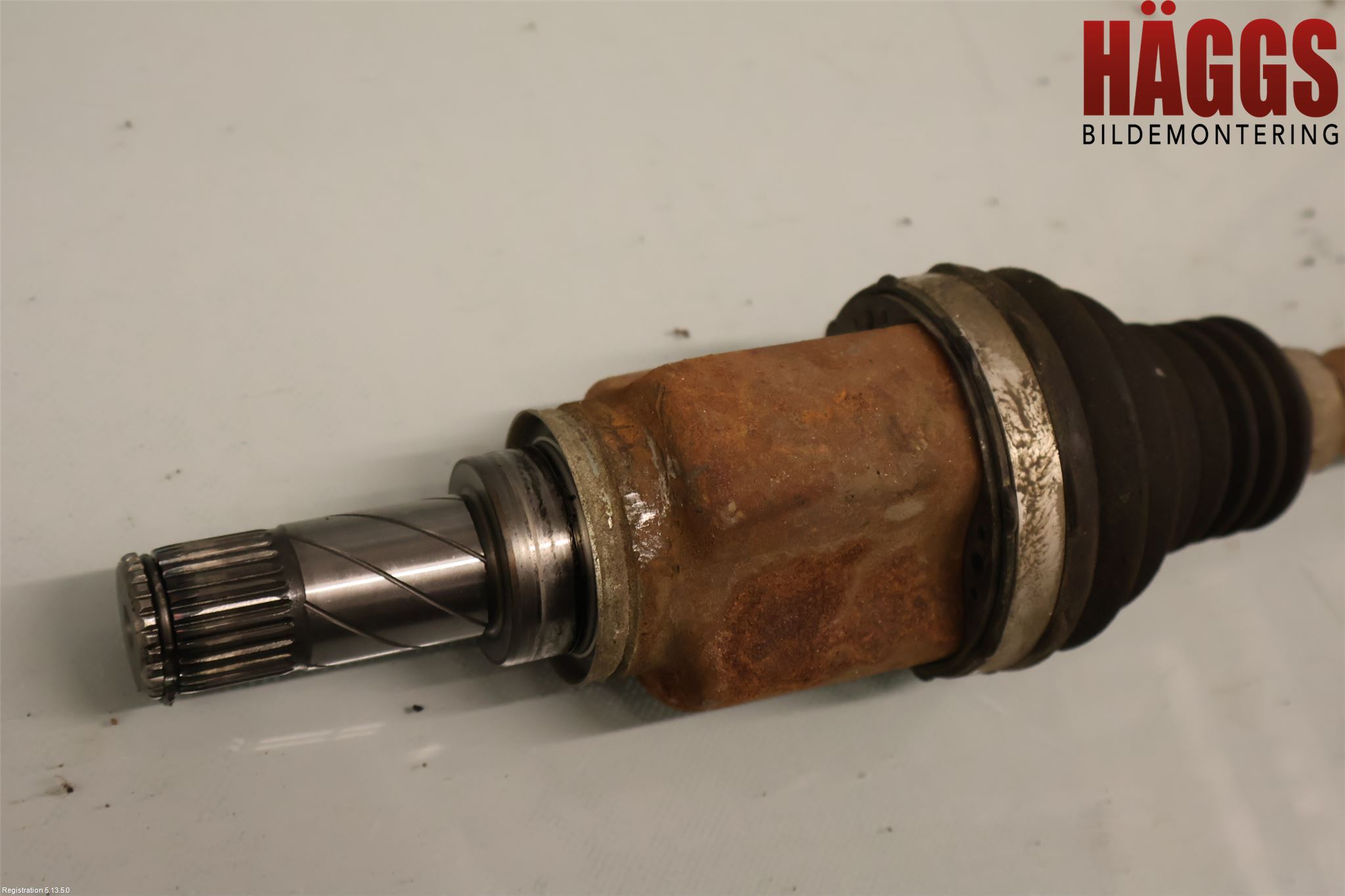 Renault CAPTUR 13-19 Drivaxel Fram Vänster