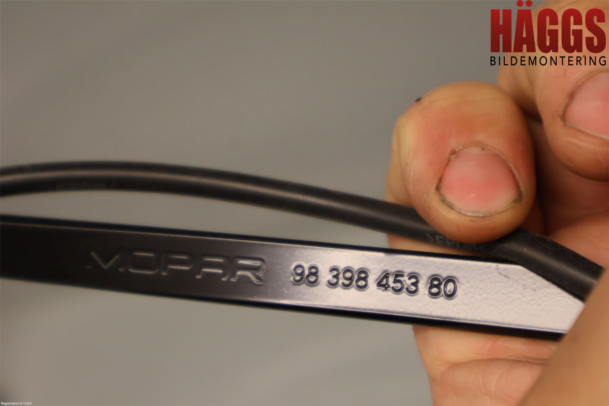 Peugeot 5008/E-5008 24- Torkararm Armar Vindruta