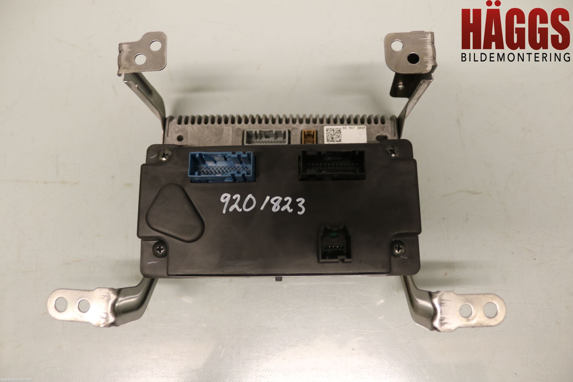 Nissan NAVARA 05-16 Bildskärm