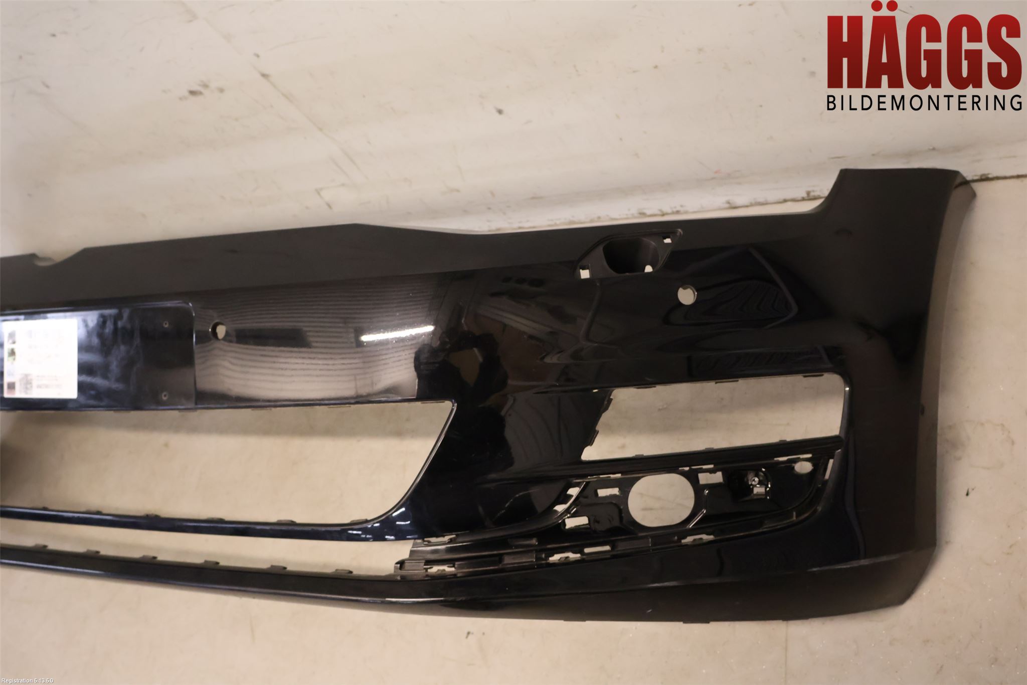 Volkswagen VW GOLF / E-GOLF VII 13-20 Stötfångarbeklädnad Fram