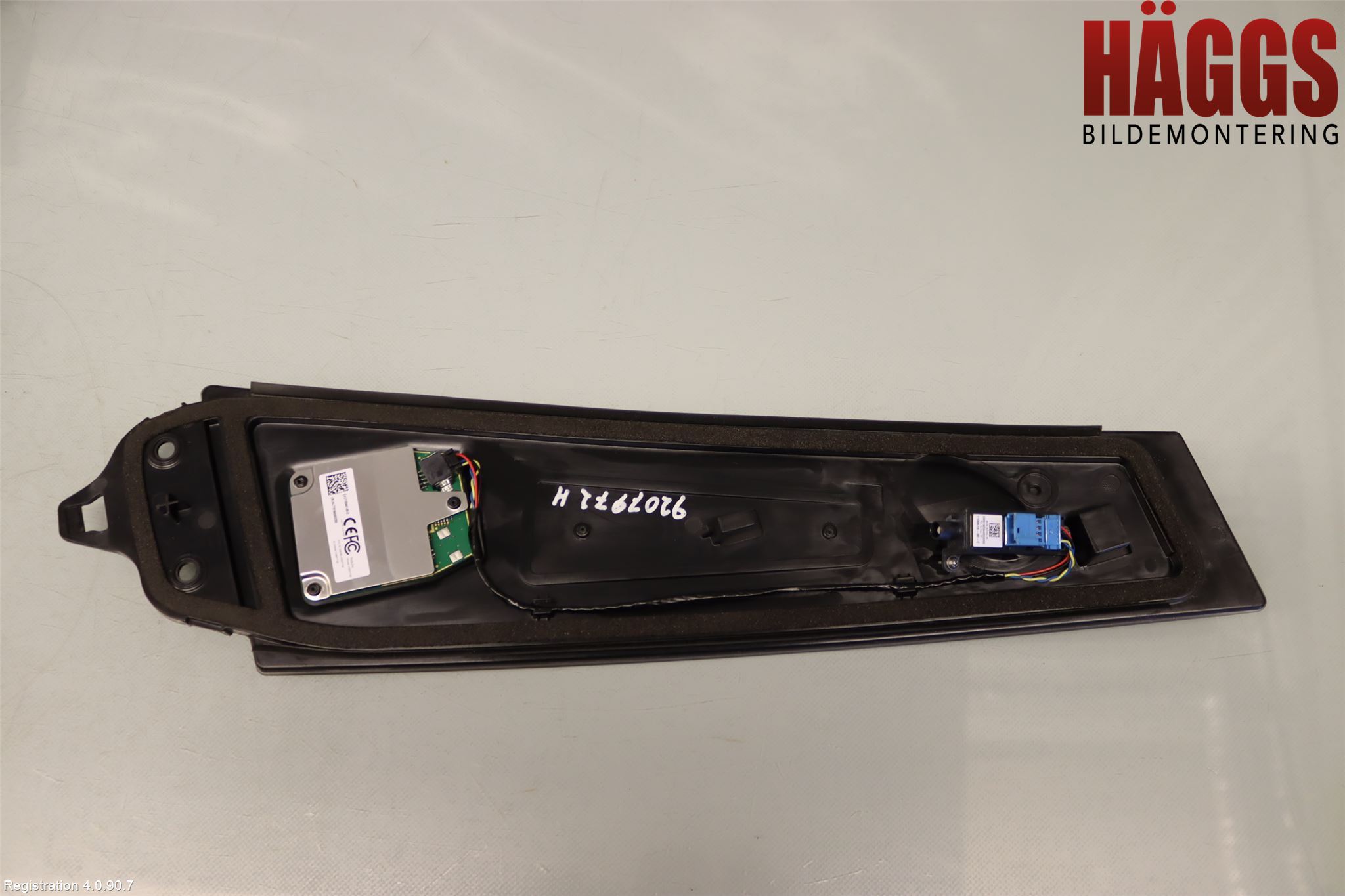 Tesla MODEL 3 17- Parkeringshjälp Kamera