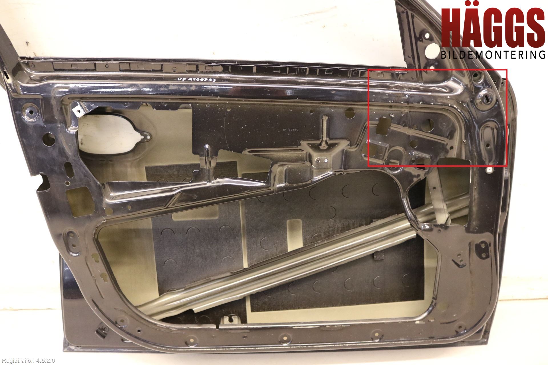 BMW 5 E60/61 Sed/Tou 02-10 Dörr Fram Vänster
