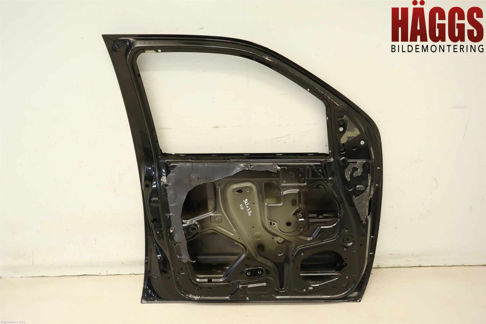 Nissan NAVARA 05-16 Dörr Fram Vänster