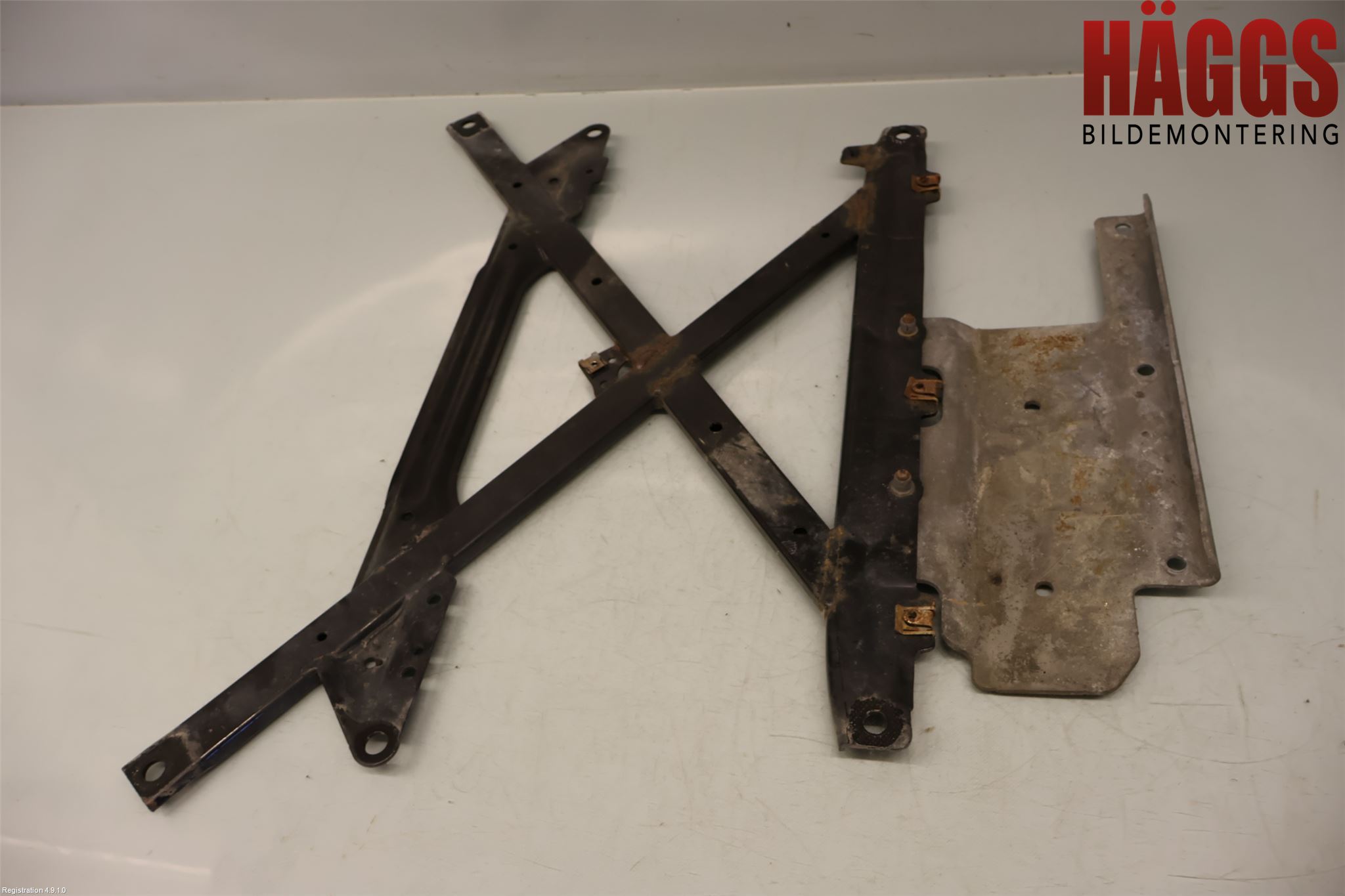 Audi A4 12-15 Motorbalk