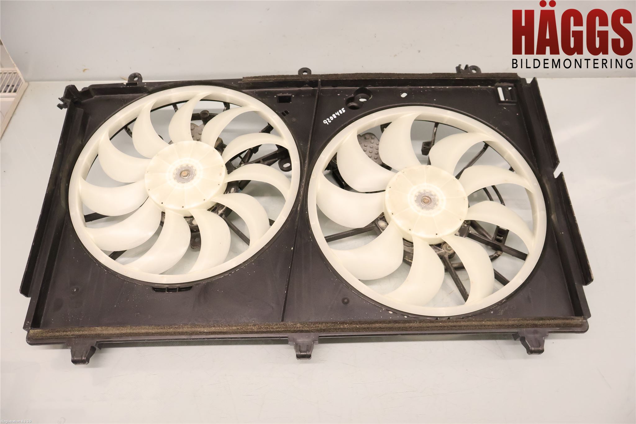 Mitsubishi OUTLANDER 13-21 Kylfläktkåpa