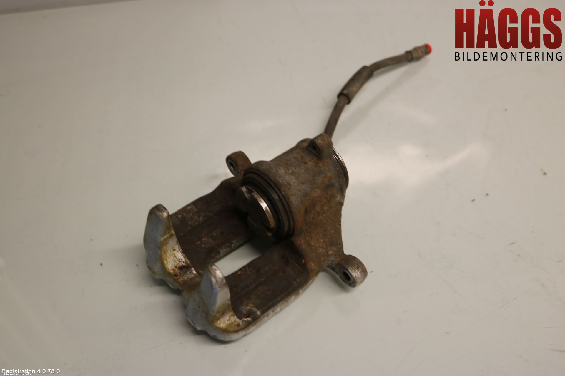 BMW 5 F10/F11/F18 09-17 Bromsok Bak Vänster