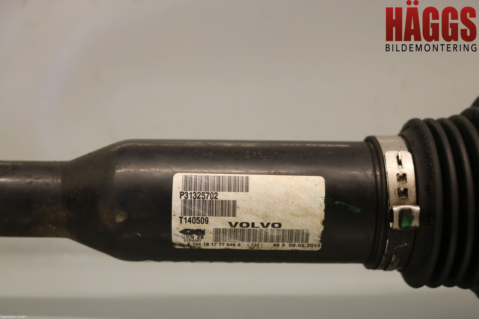 Volvo XC60 14-17 Drivaxel Fram Höger