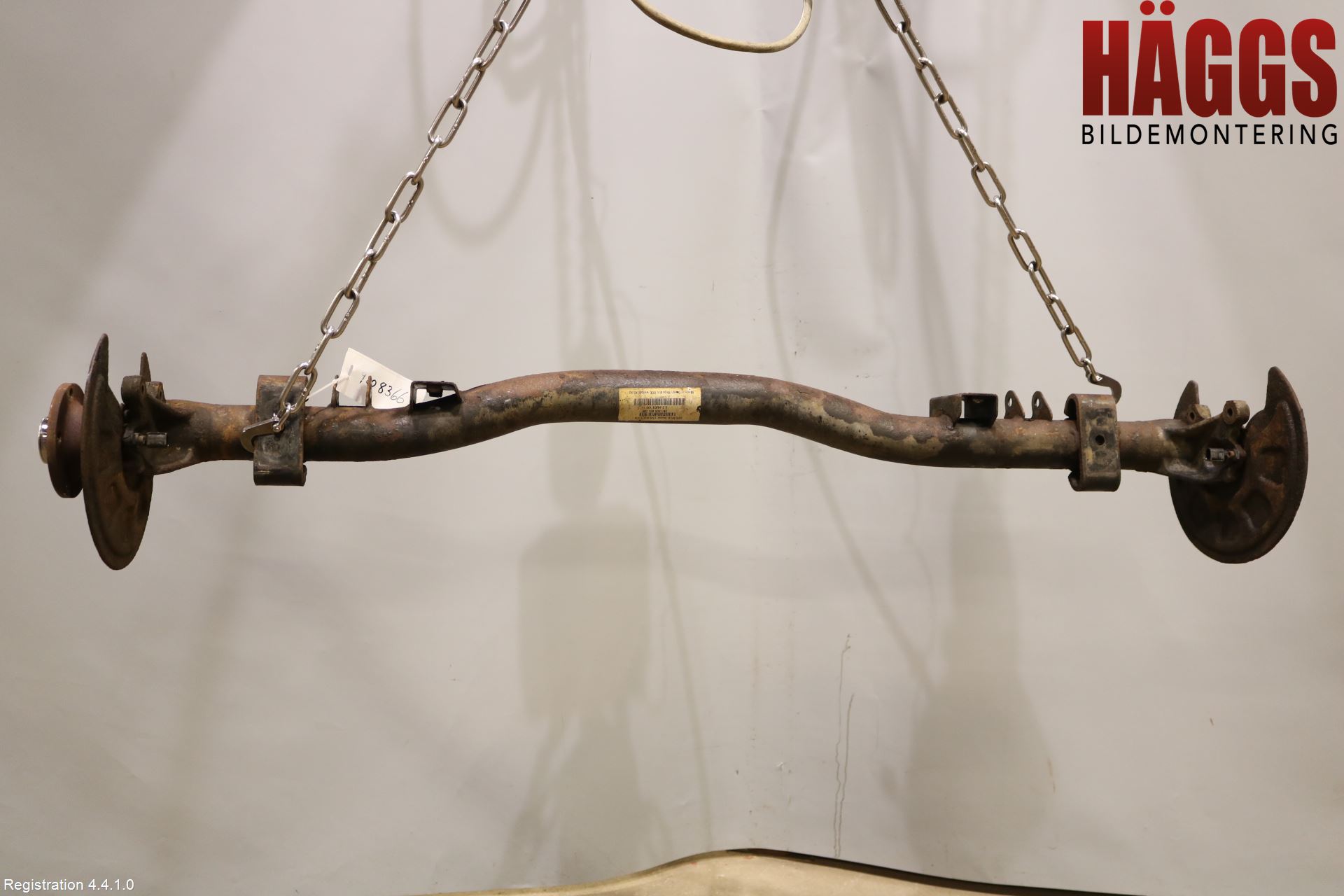 Volkswagen VW CADDY      04-10 Bakaxel