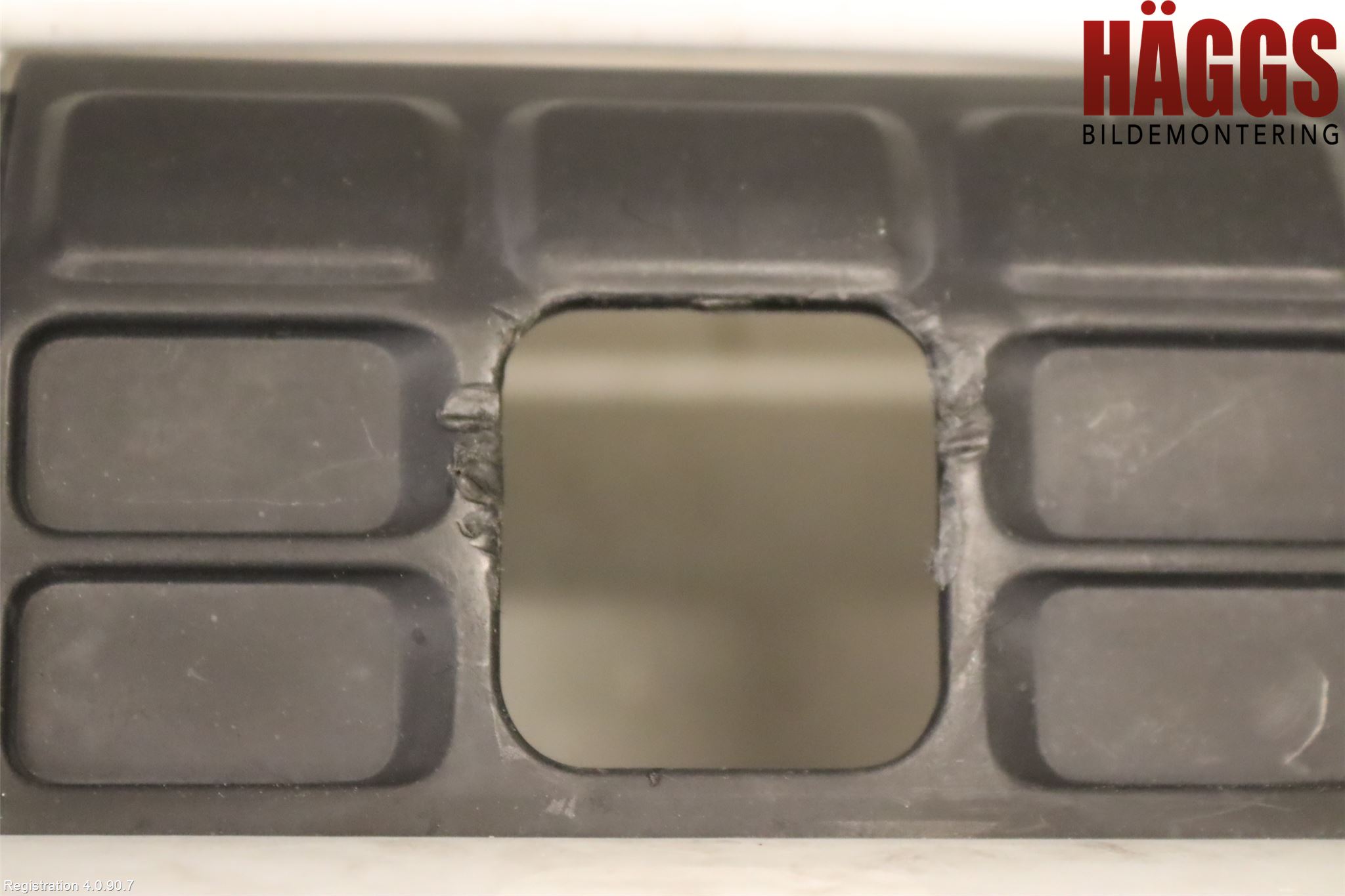 Ford TRANSIT    06-13 Stötfångardel Fram Mitt