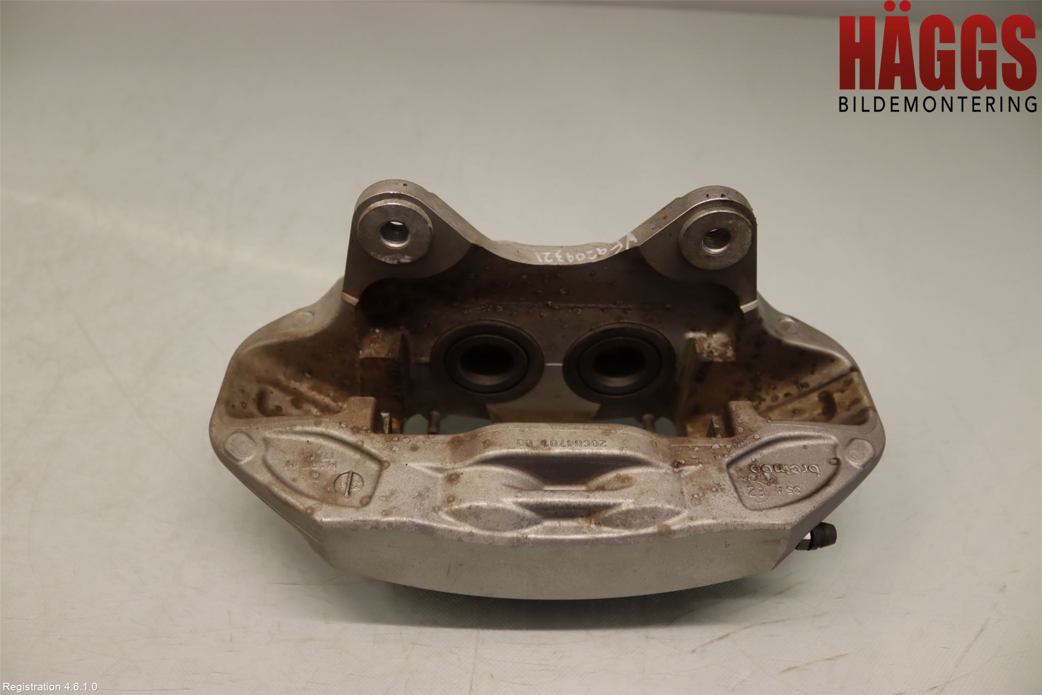 Tesla MODEL Y 21- Bromsok Fram Vänster